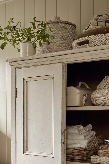 Whitewashed Seagrass Storage Basket