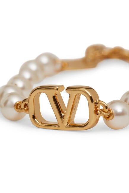  VLogo Signature Pearl Bracelet