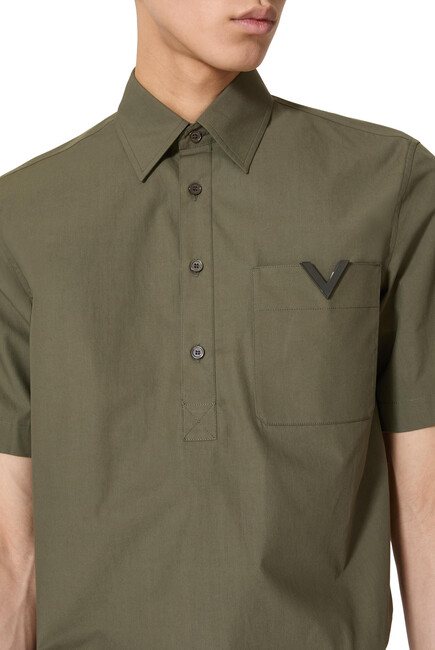 V Detail Shirt