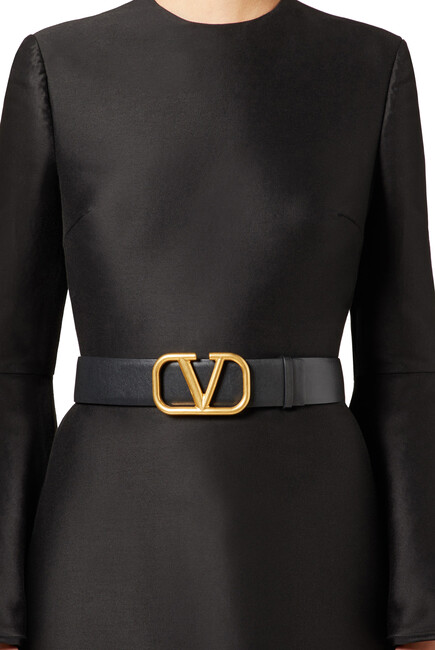 V Logo Buckle Belt