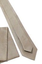 H-Tie And Pocket Square Set