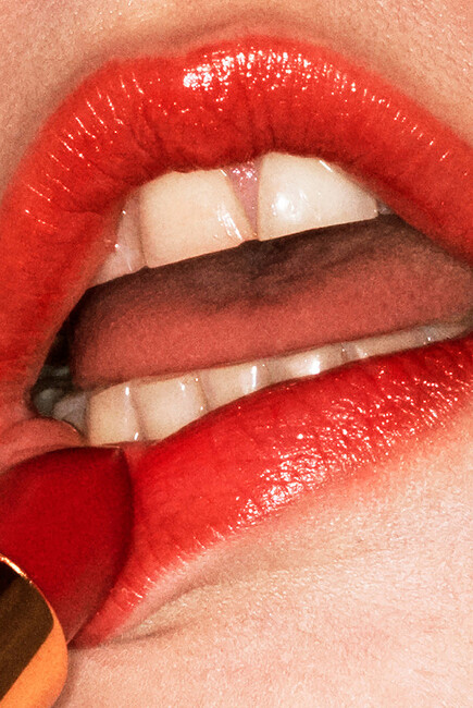 Rouge à Lèvres Voile Sheer Lipstick