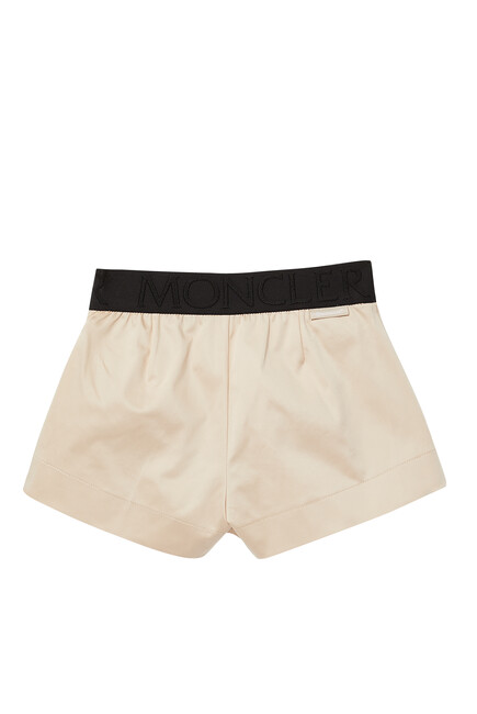 Shorts with Contrasting Waistband