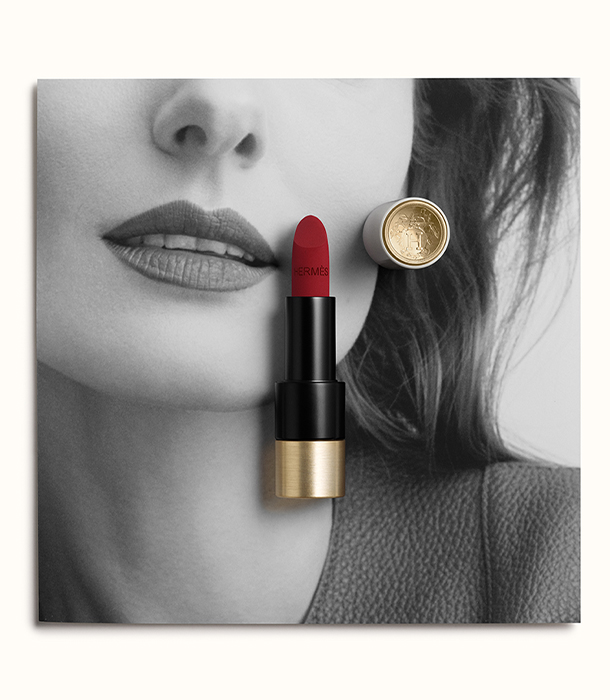 Rouge Hermès and Rose Hermès are collections of beauty objects designed by Pierre Hardy that are at once poetic, functional and refillable.