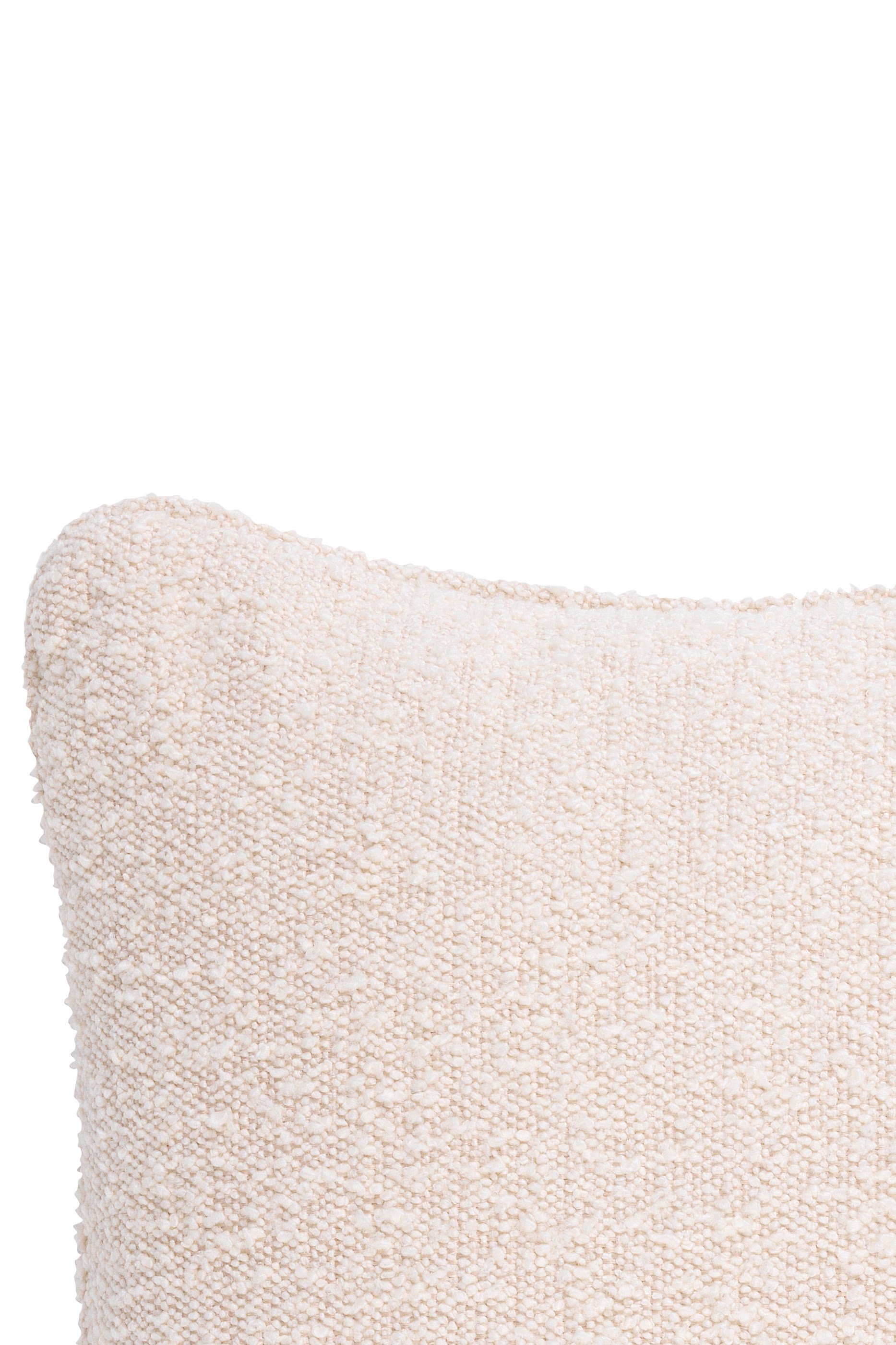 Bouclé Cushion