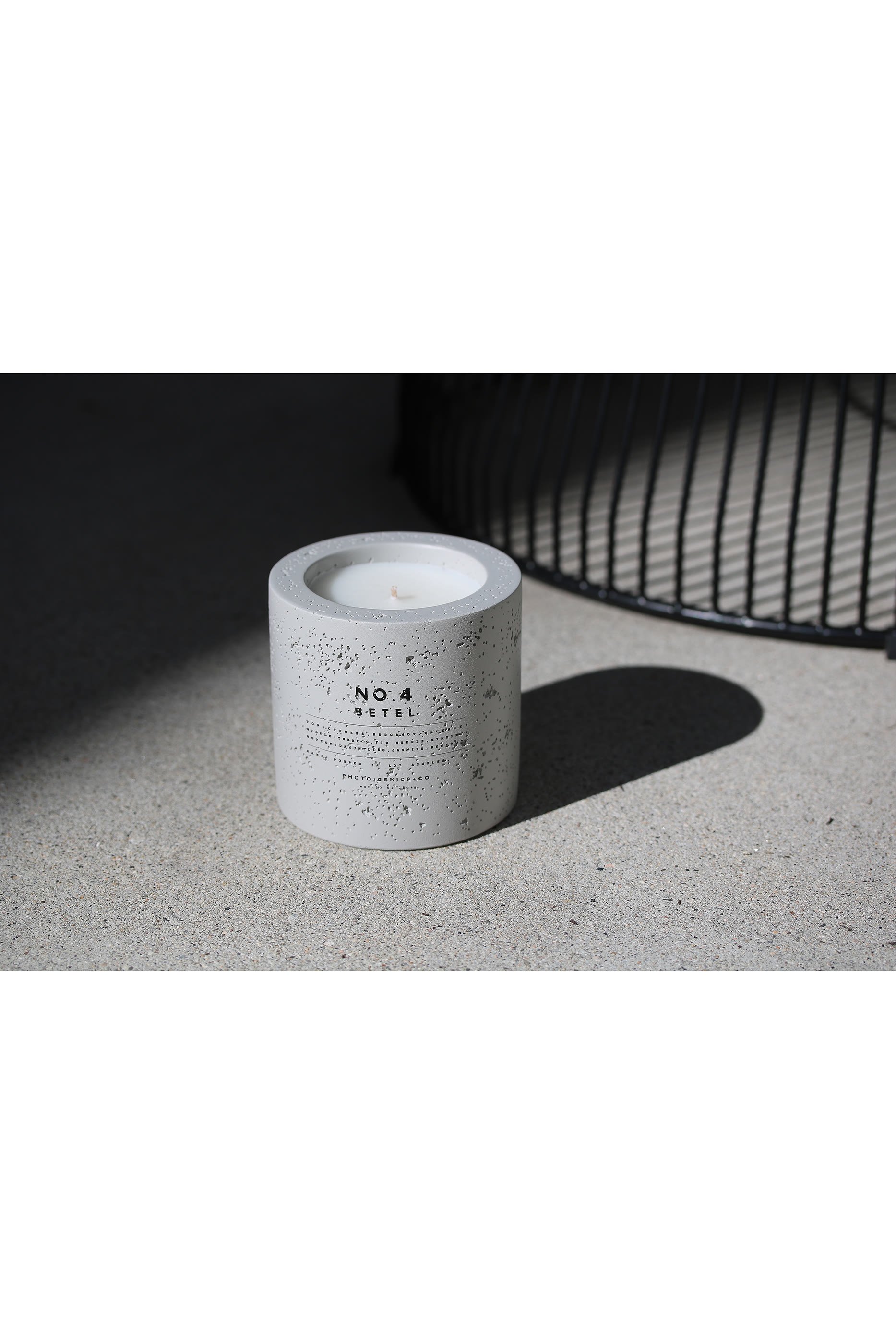 4 Concrete Candle (Betel)