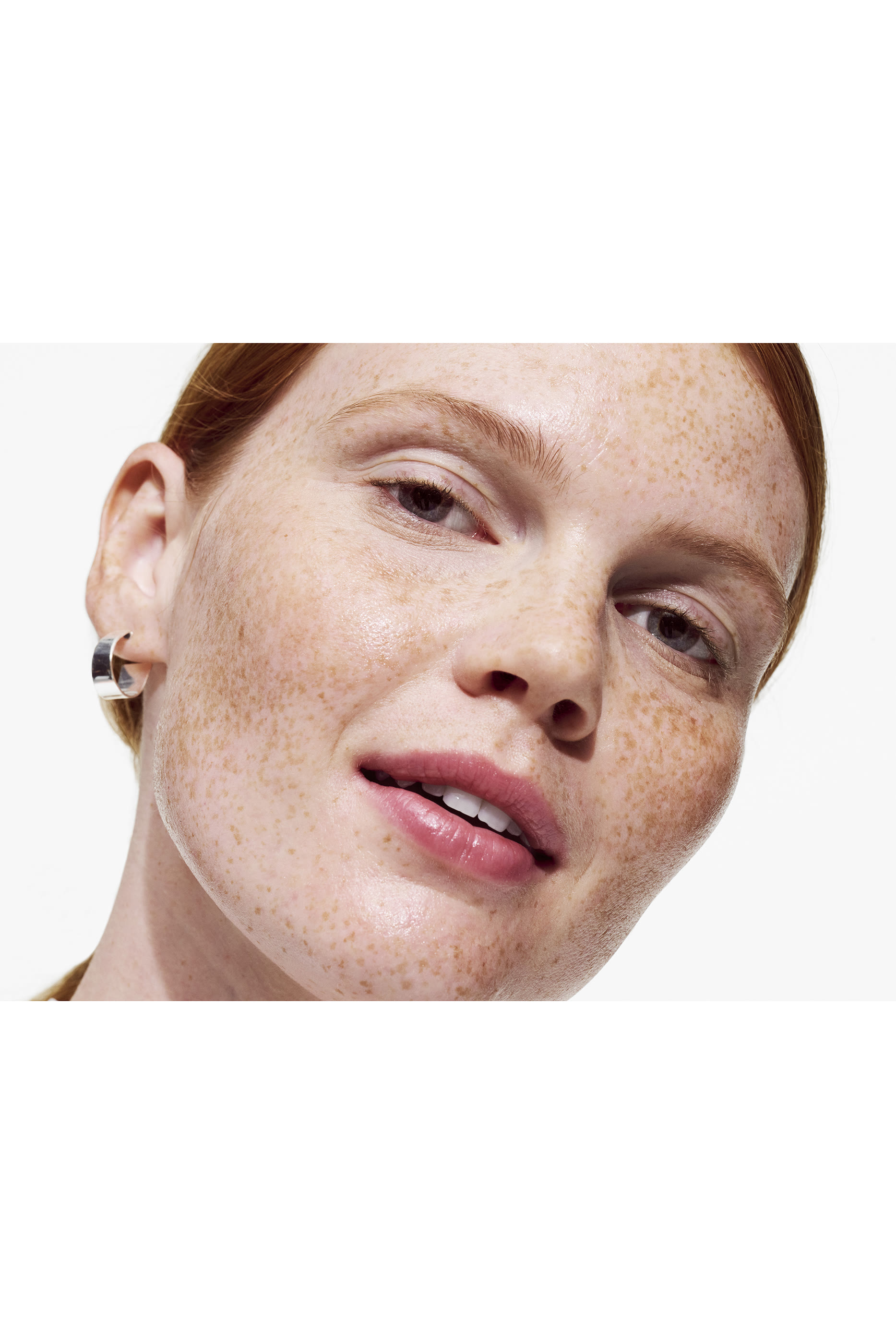 Moisture Surge™ Active Glow Serum