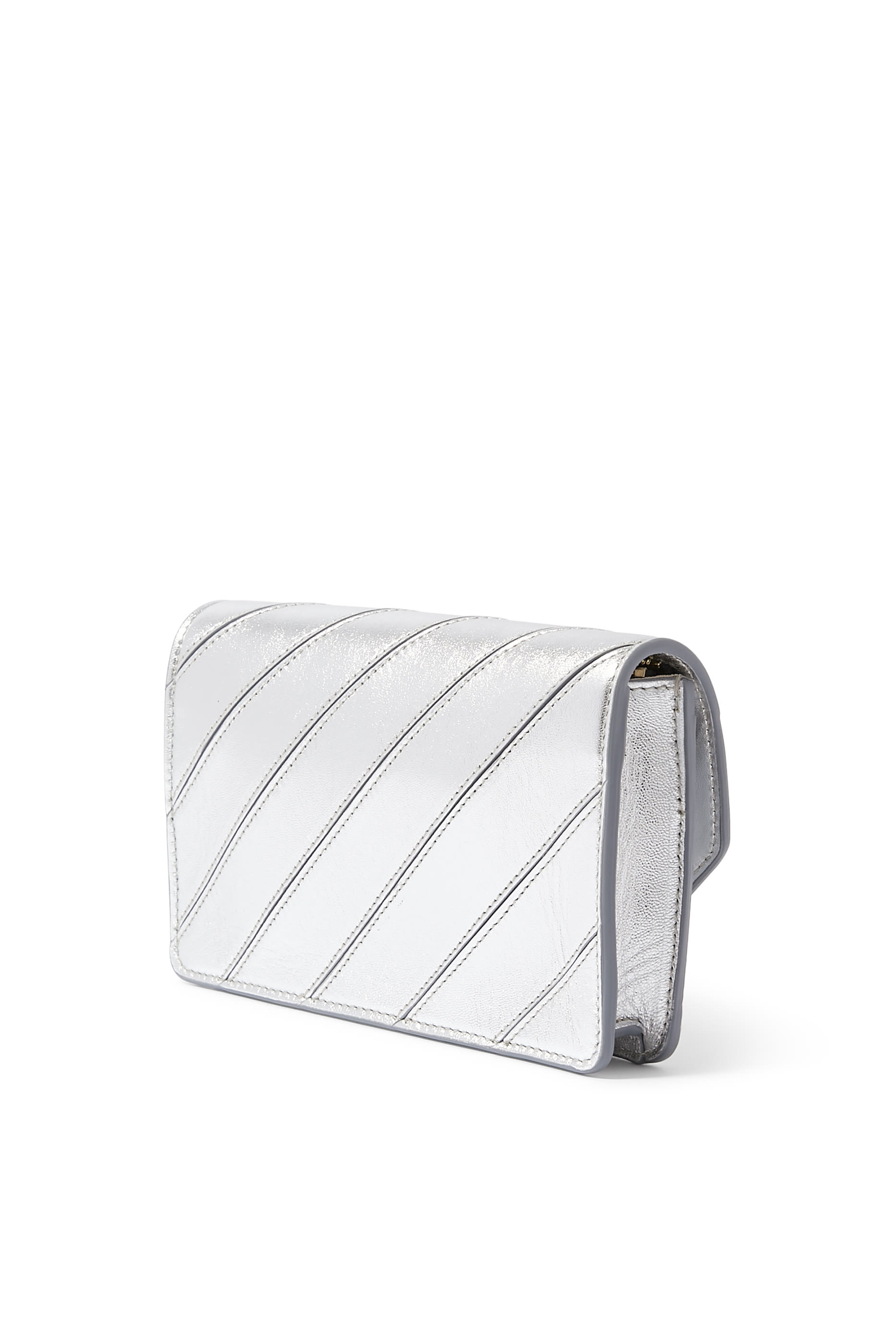 Wave Metallic Leather Wallet On Chain