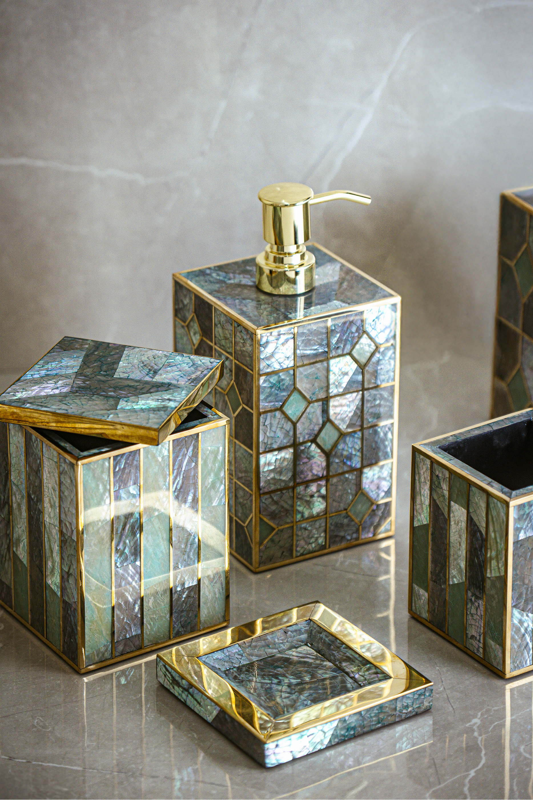 Crackled Abalone Shell Liquid Dispenser