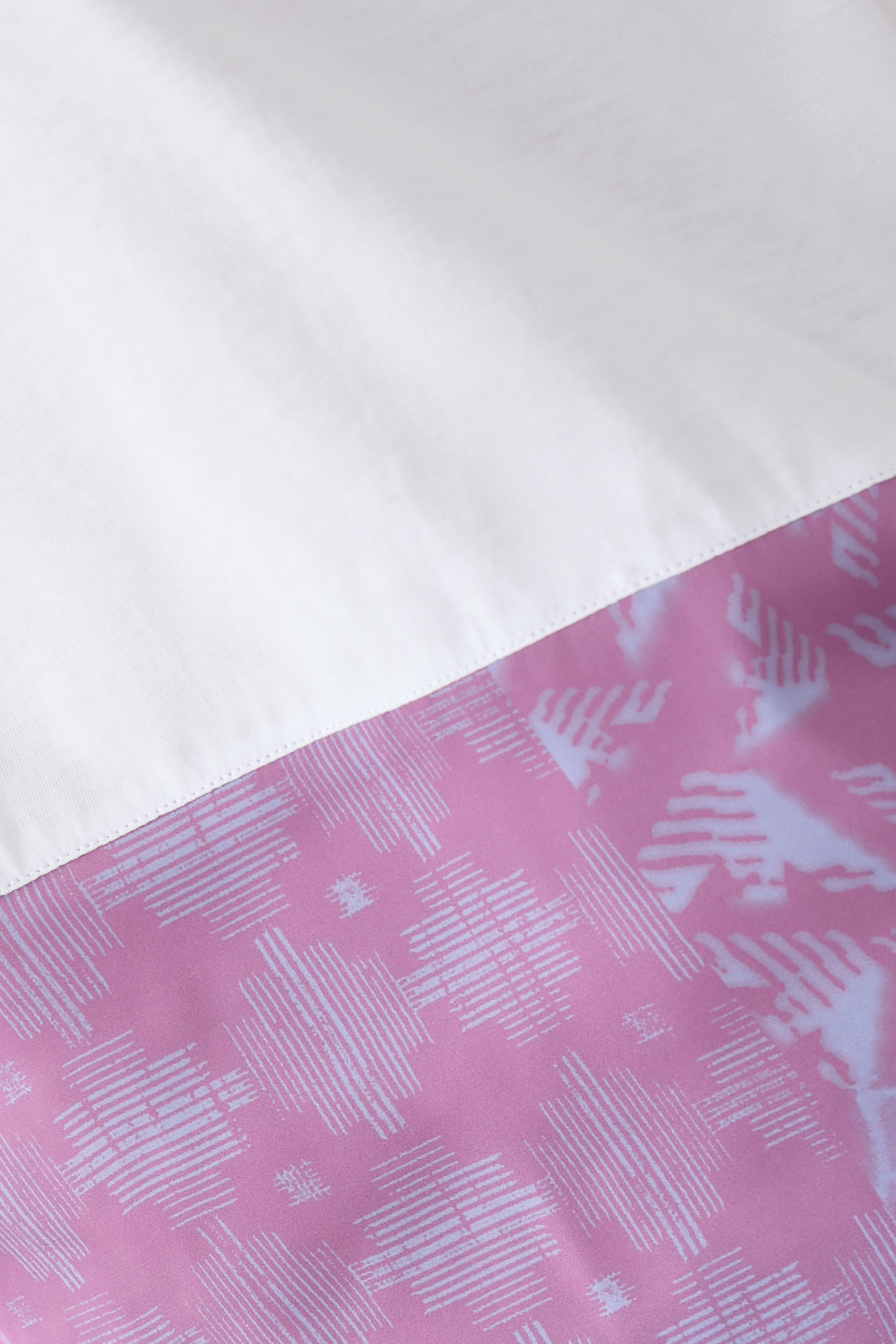  Scarf-Hem T-Shirt in Cotton-Jersey