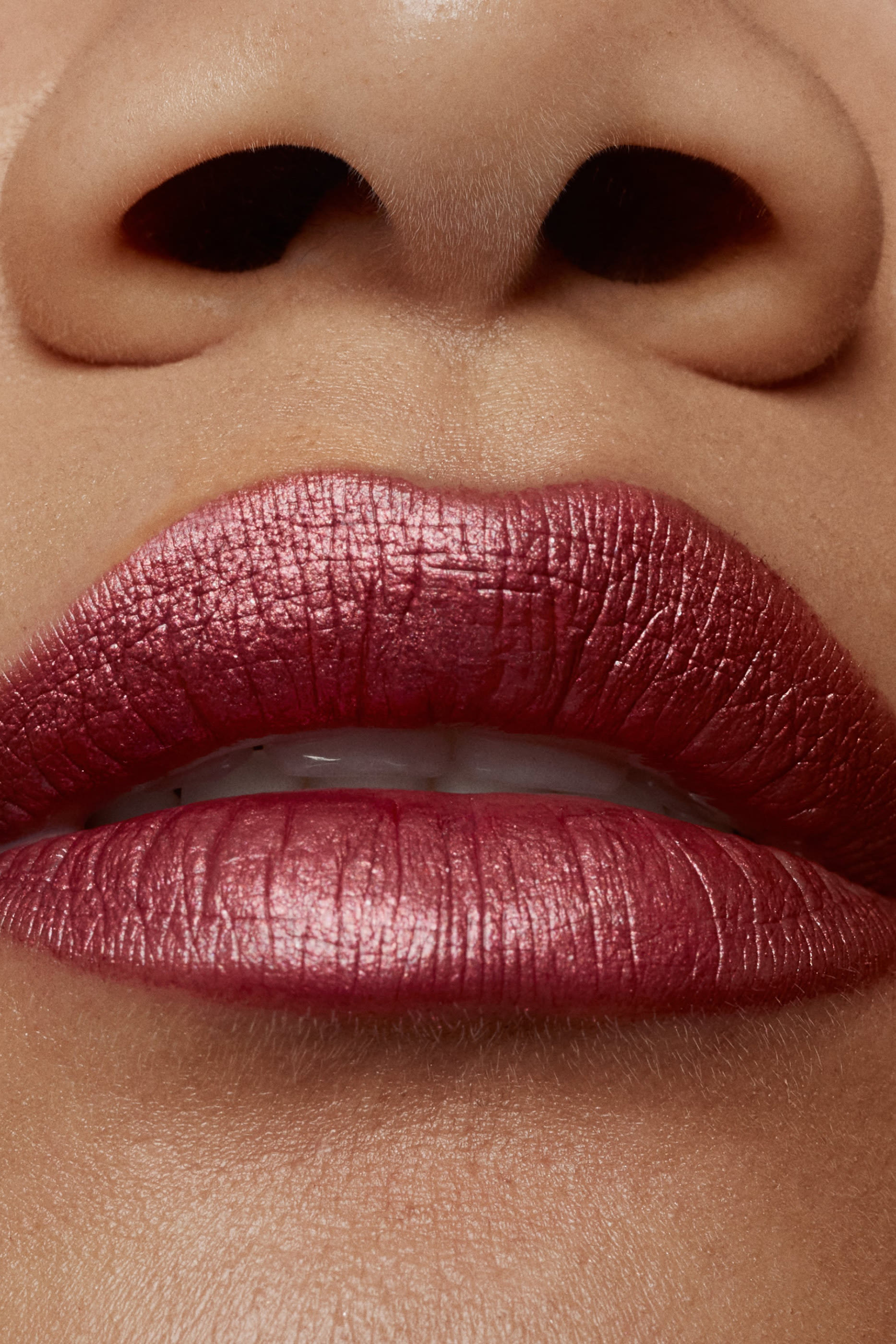 Shimmering Lipstick