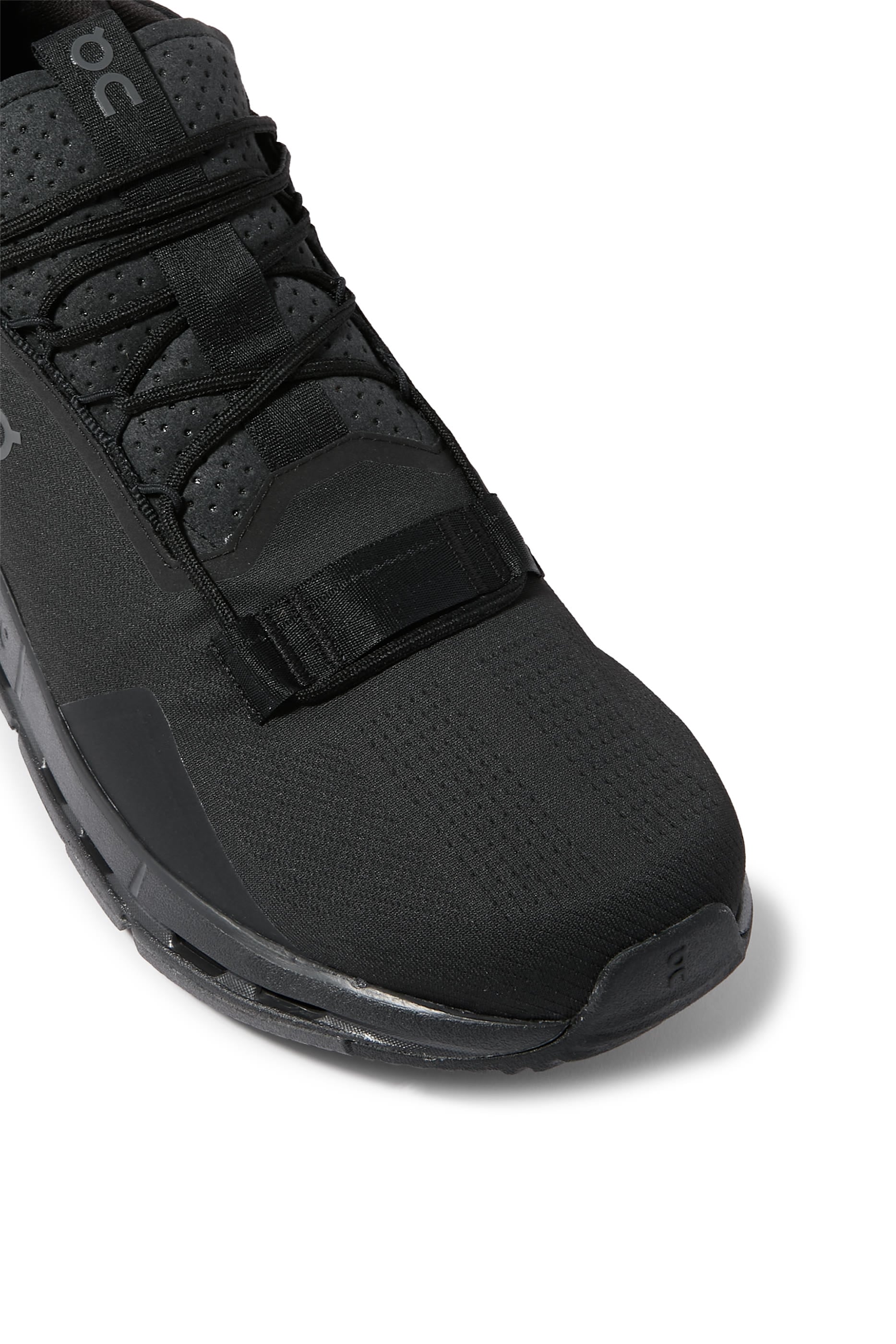 Cloudnova 2 Sneakers