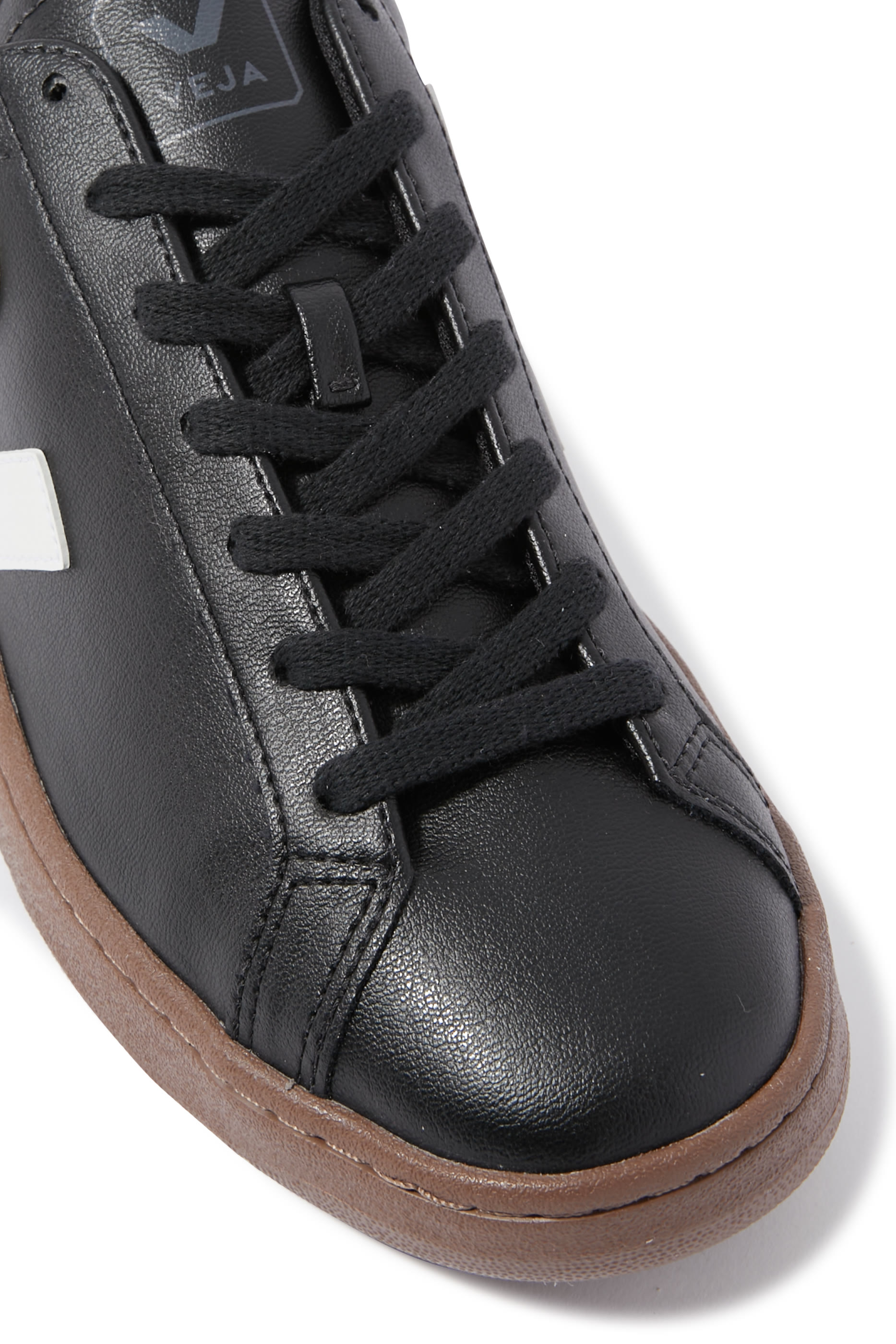 Urca Low-Top Sneakers