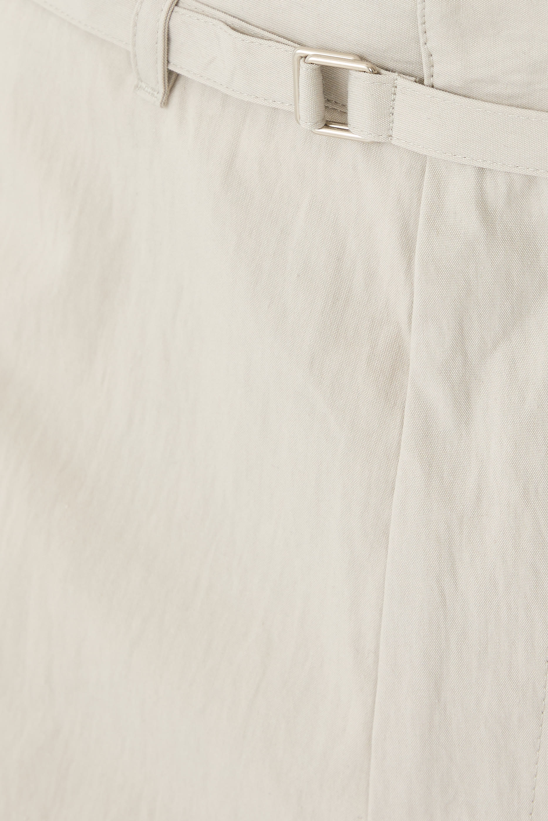 Belted Curved Shorts