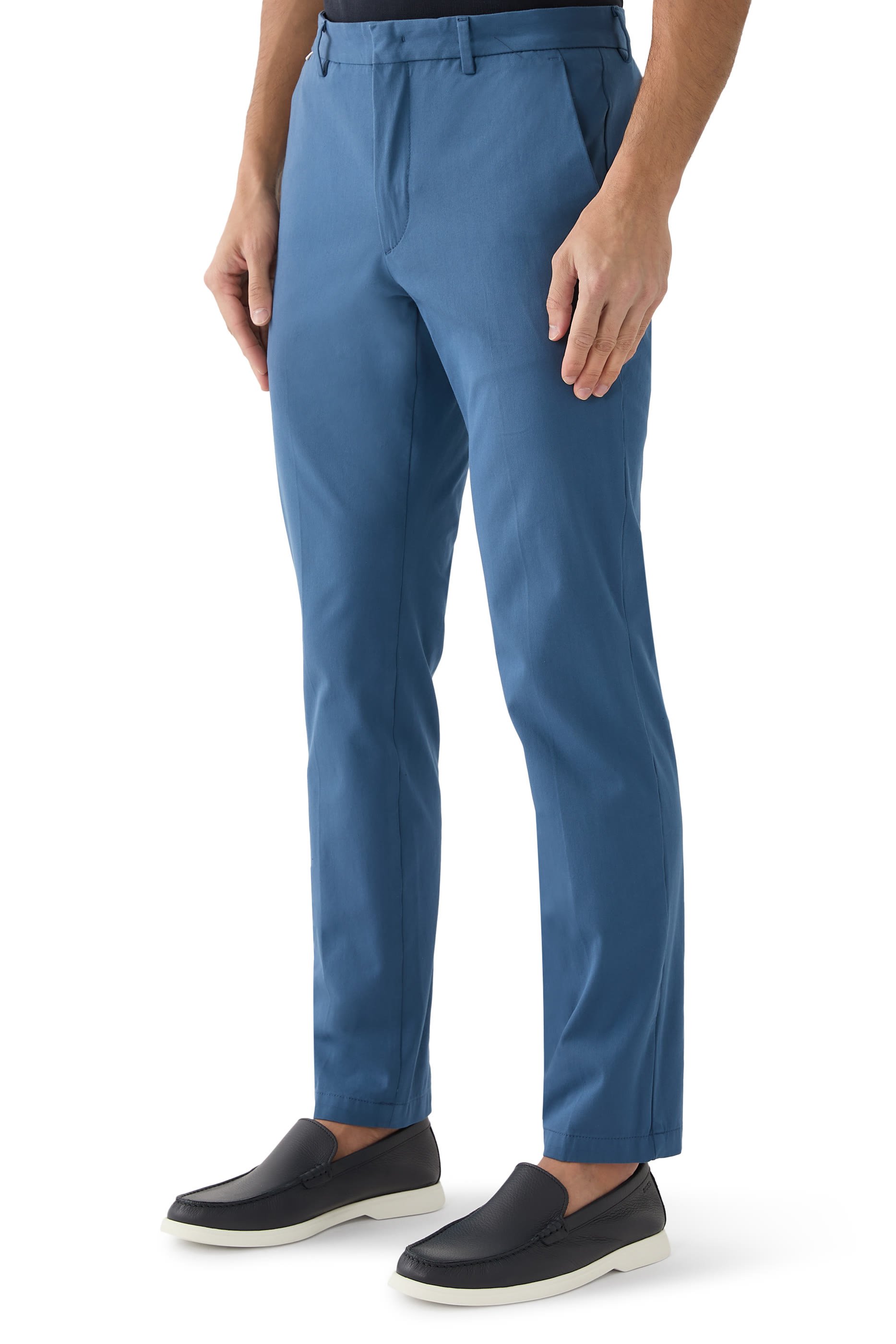  Slim-Fit Pants