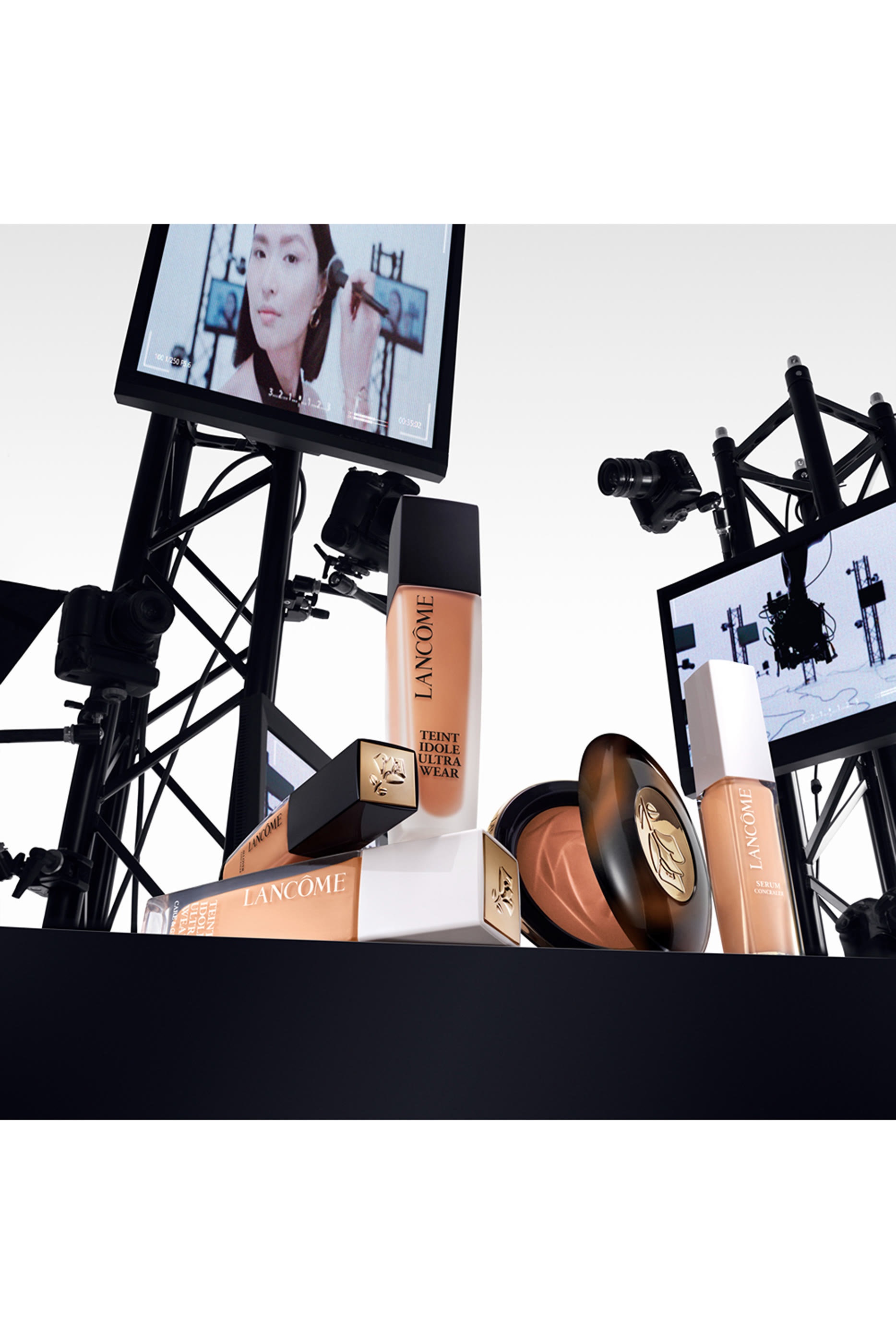 Teint Idole Ultra Wear C.E Skin Transforming Highlighter