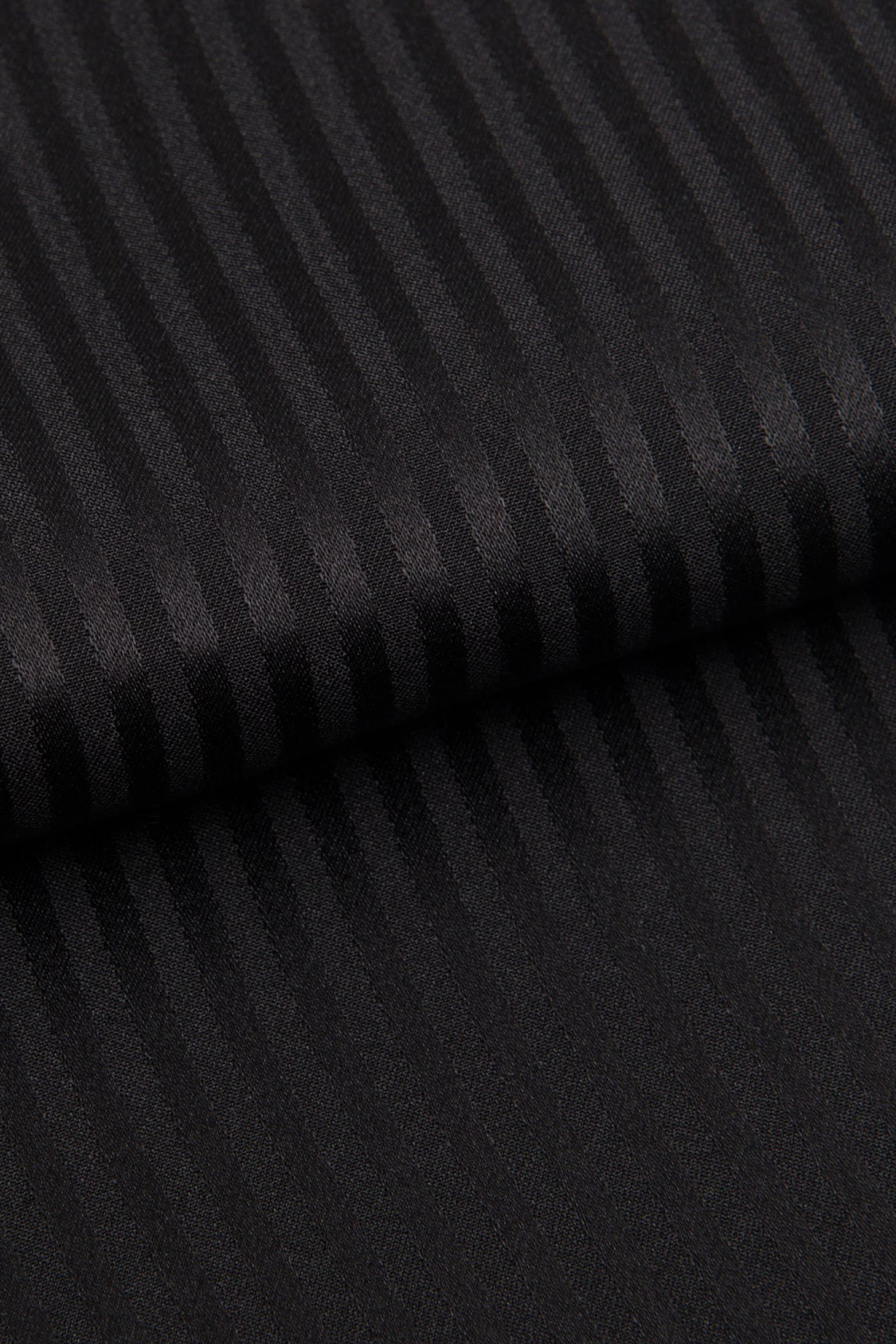 Woburn 8 Dressing Gown