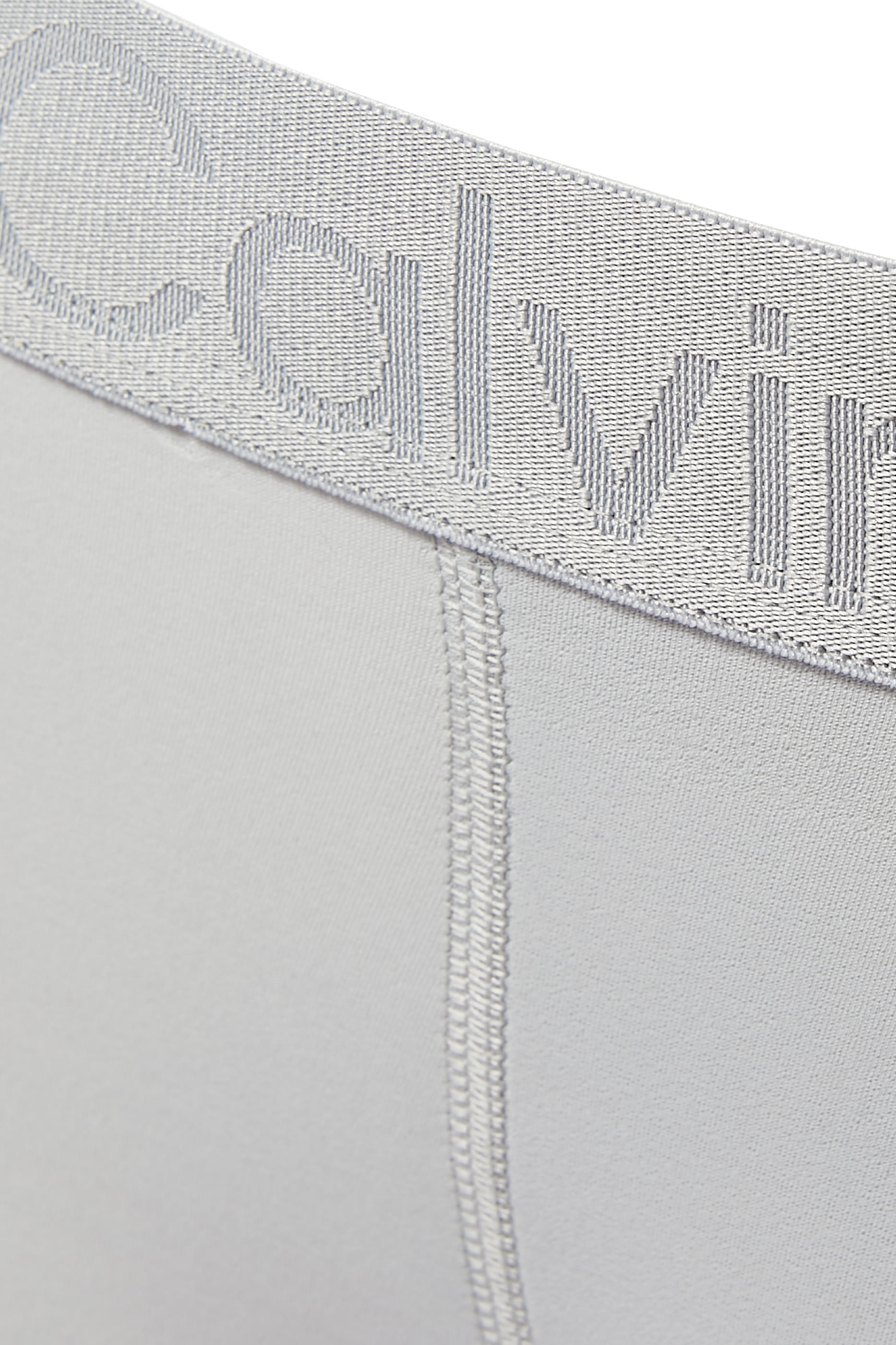 Low-Rise Trunks with Ultra Support