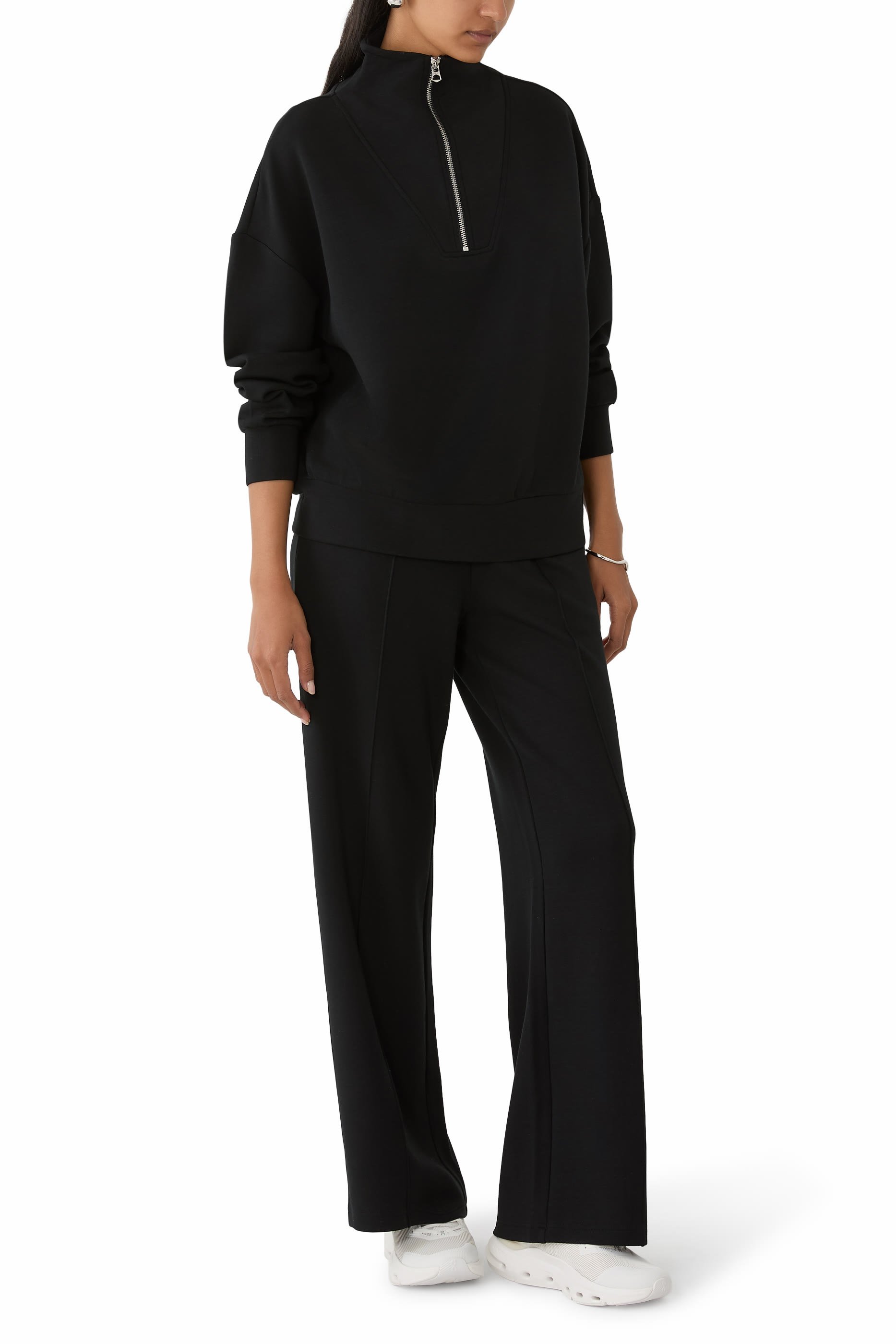 Women Cloudpulse Next Sneakers