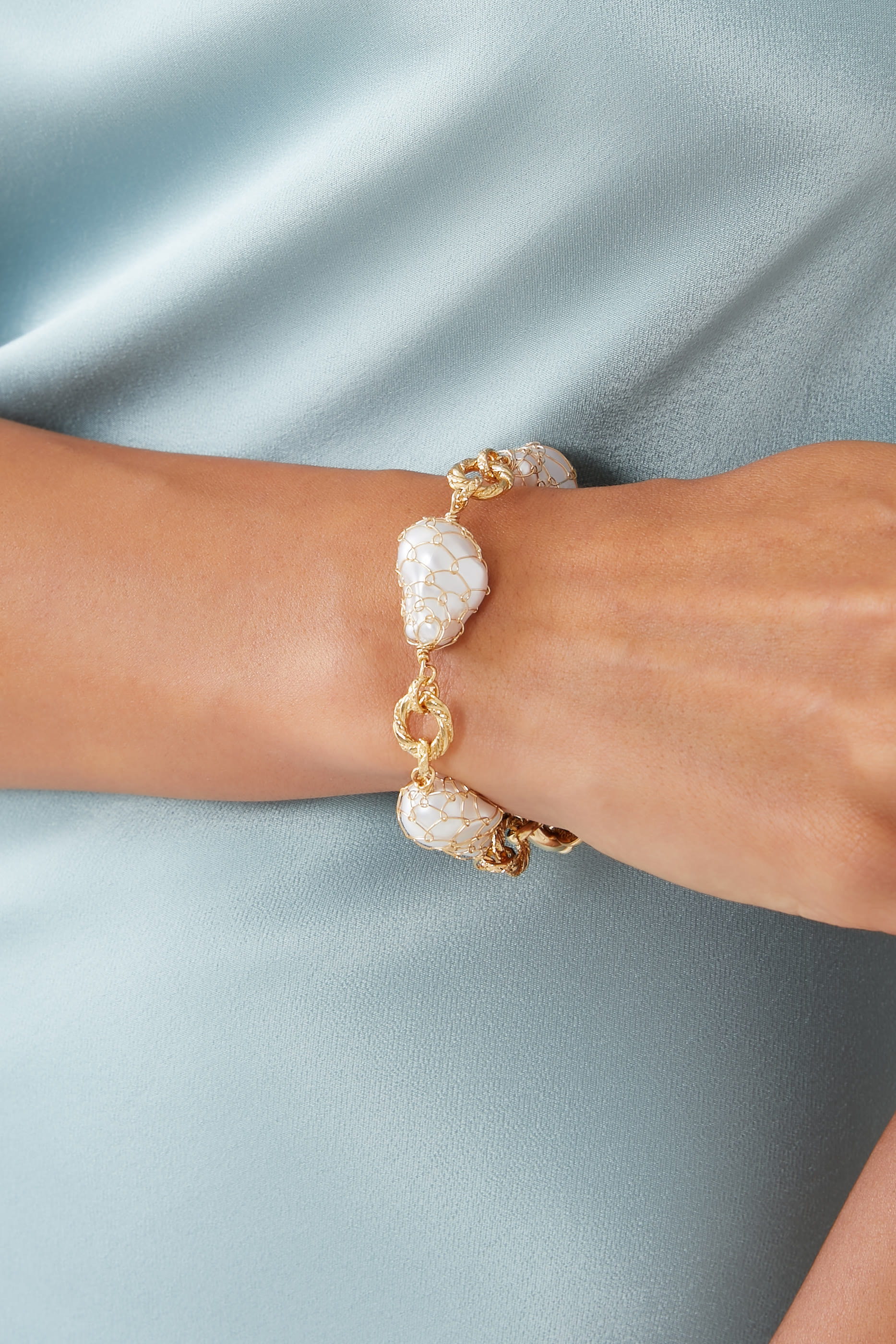 Rainbow Biwa Bis Bracelet, Gold-Plated Metal & Mother of Pearl