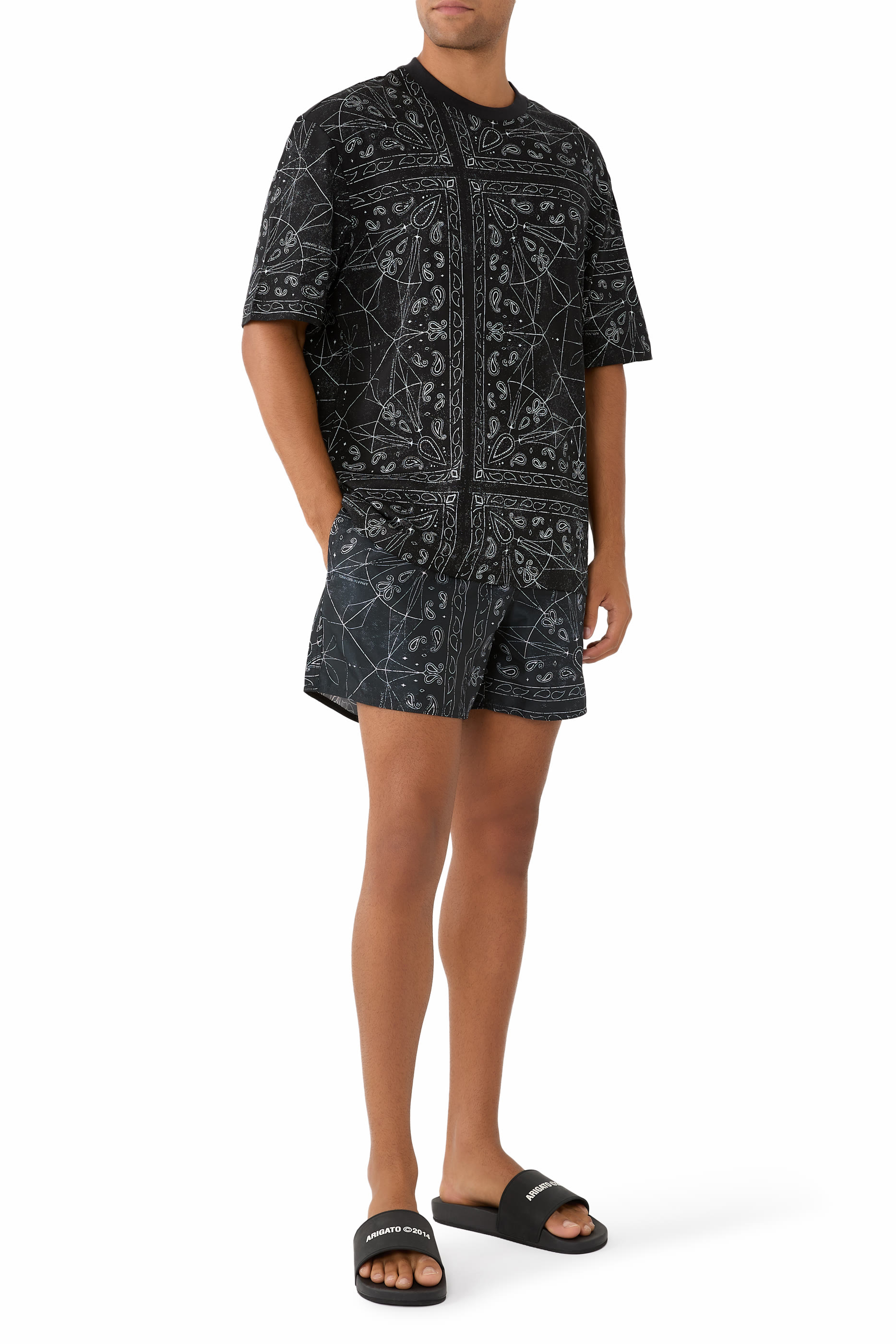 Kaleidoscope Patterned T-Shirt