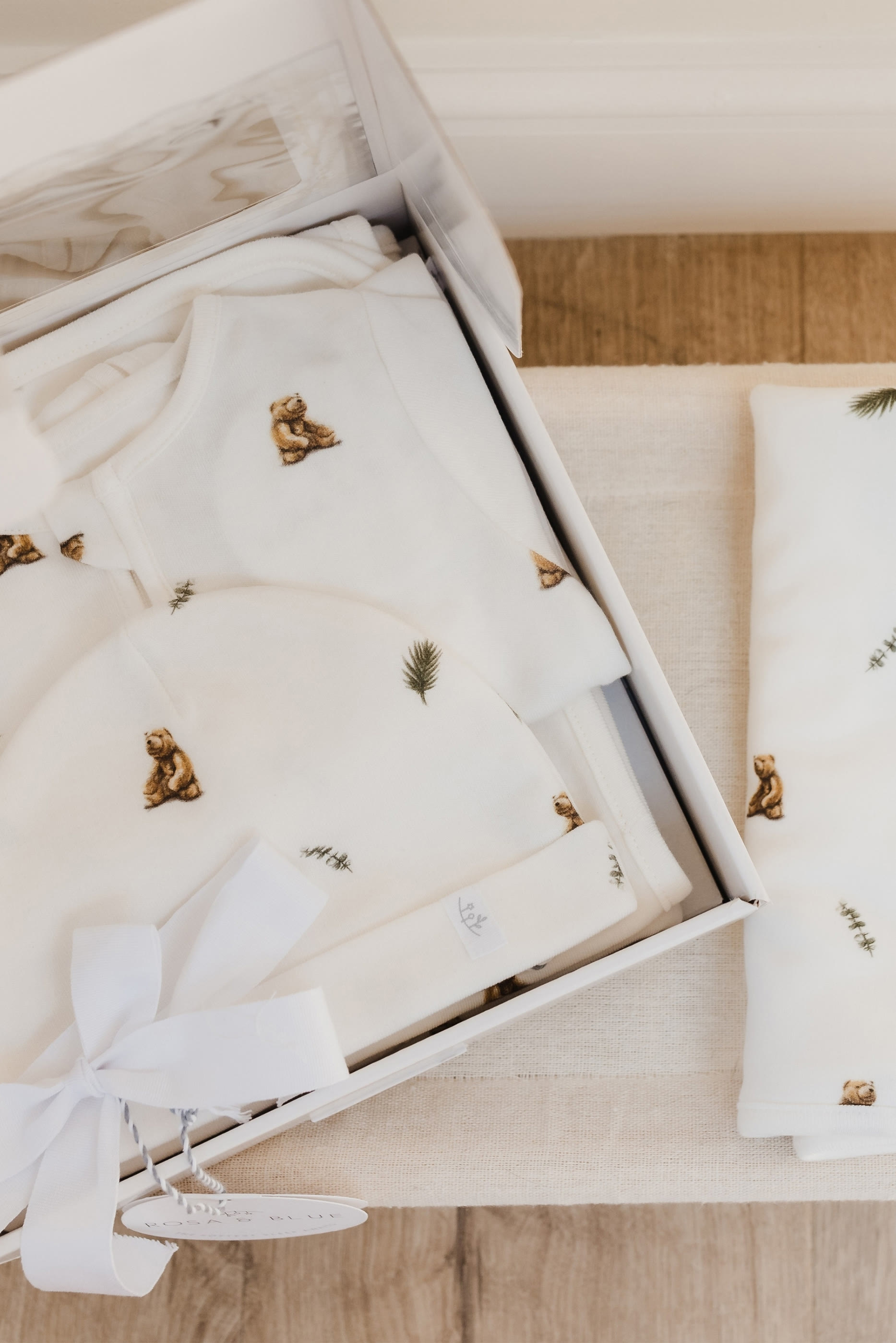 Kids  Brown Bear Print New Arrival Gift Set