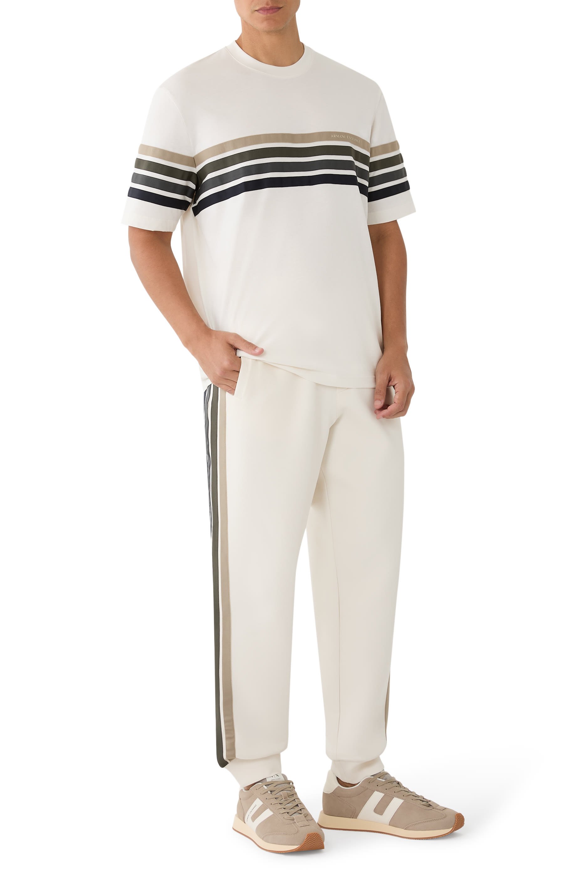 Side Logo Band Sneakers