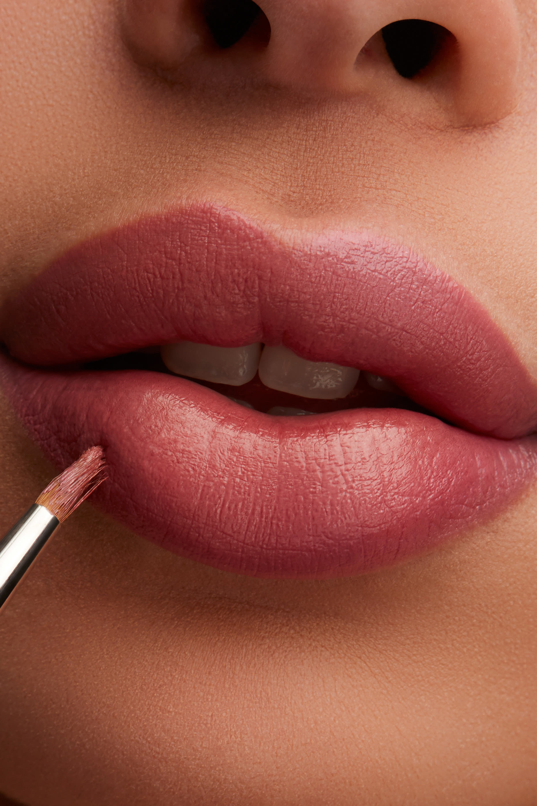 Lustreglass Sheer-Shine Lipstick