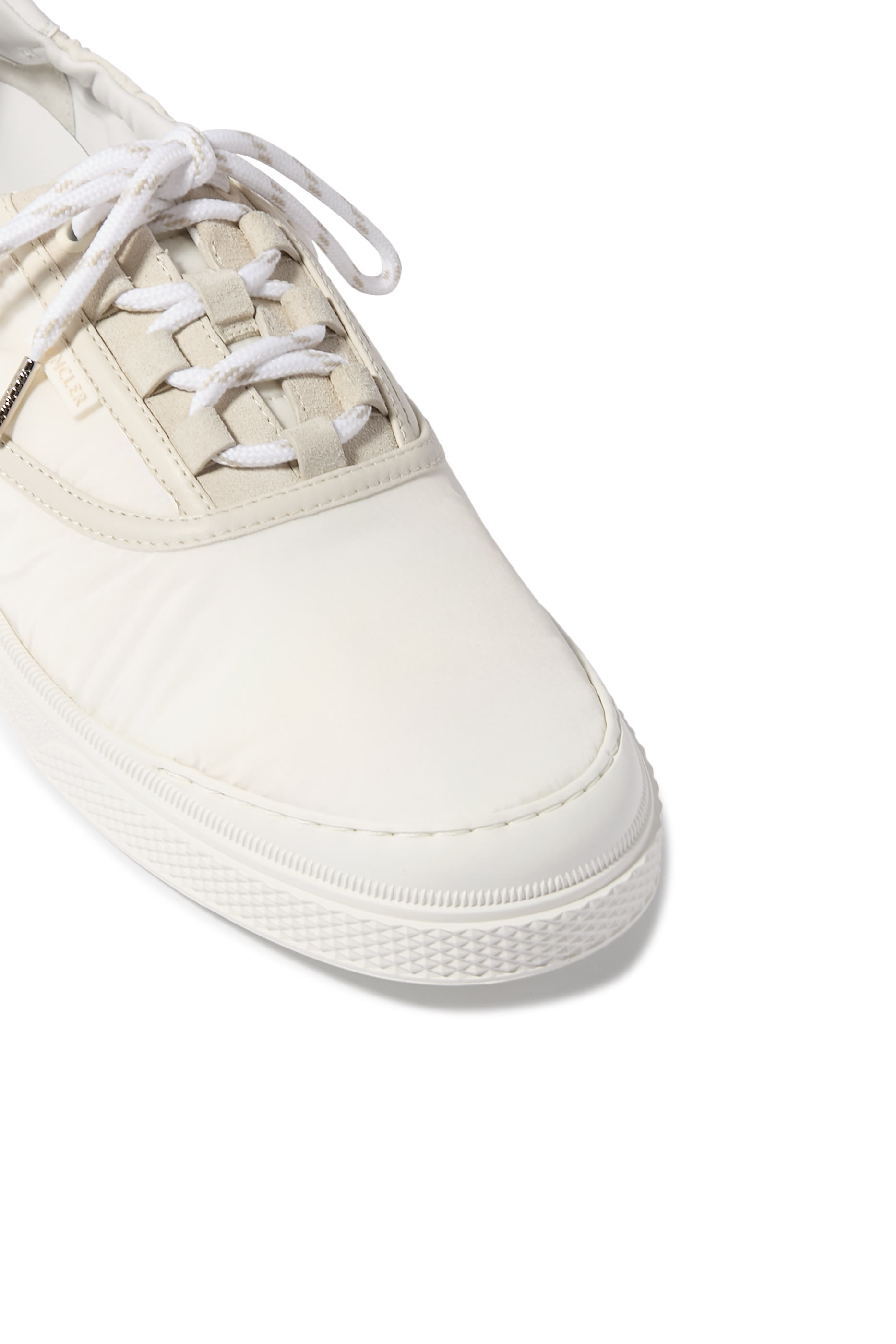 Vera Leisure Nylon Sneakers 