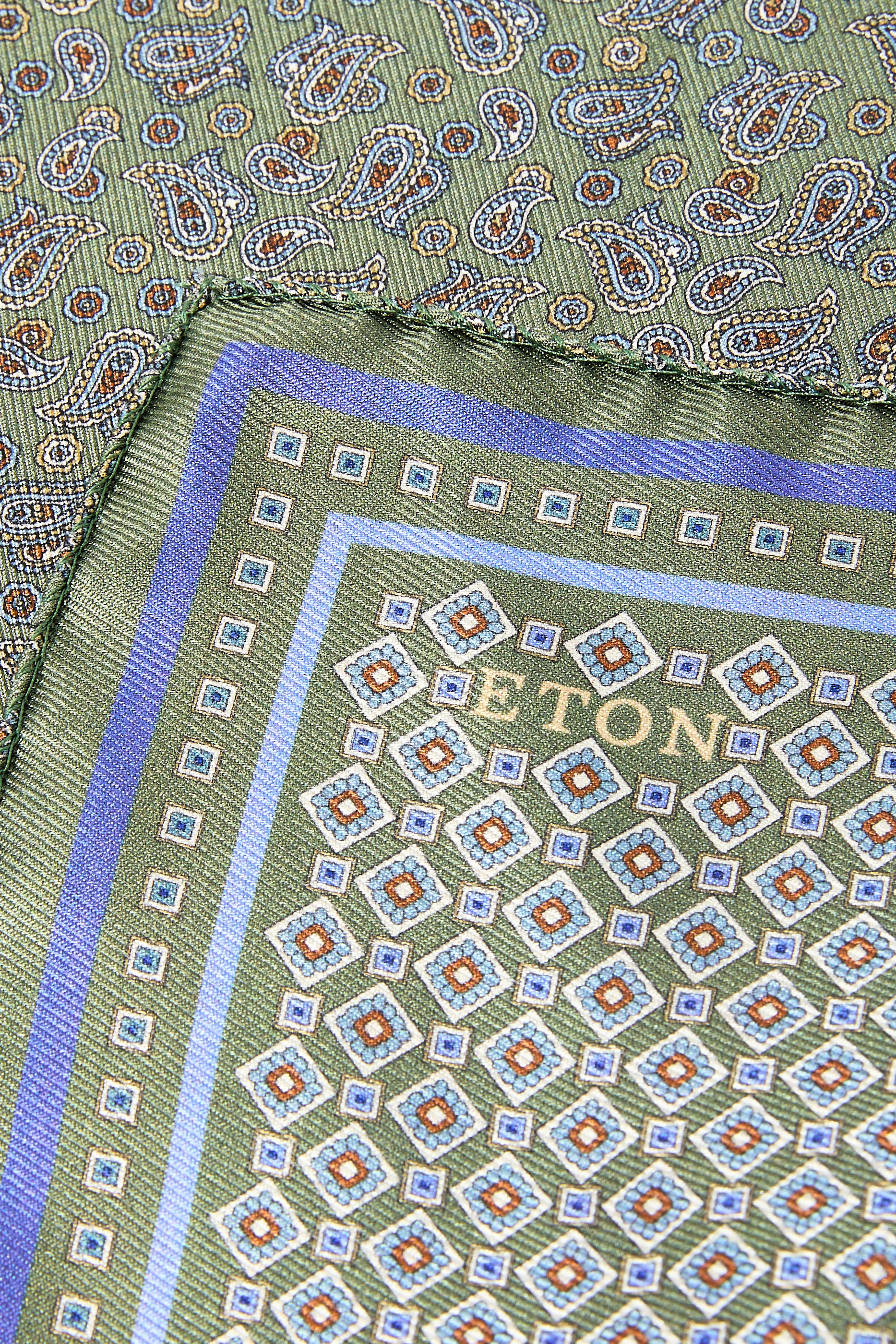 Medallion Double Print Pocket Square