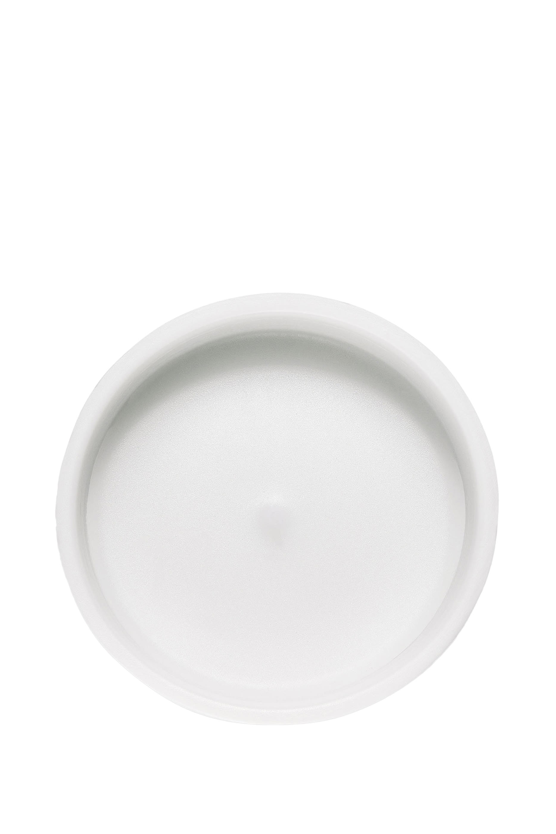 Vanisia Porcelain Candle