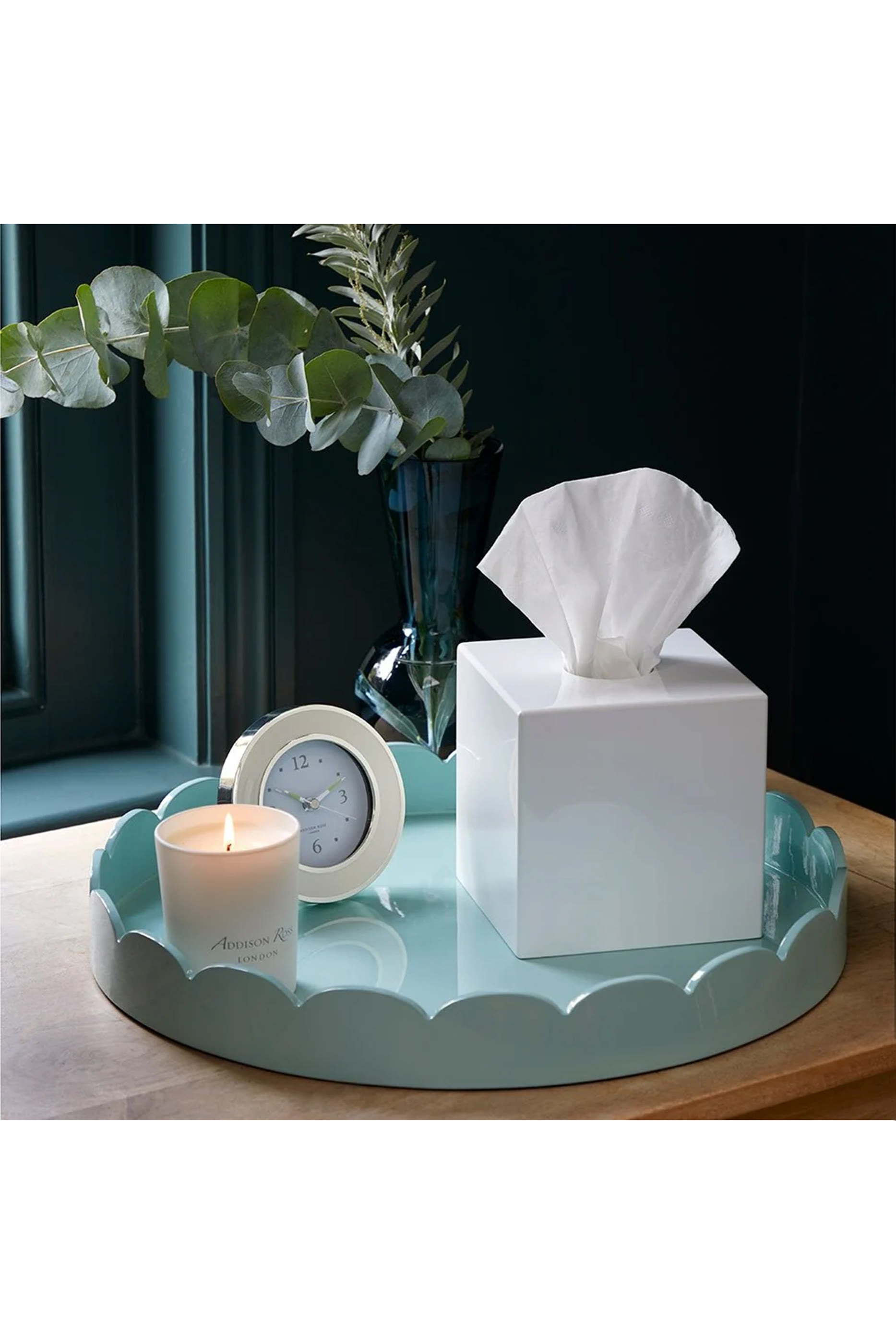 Racing Round Scalloped Tray