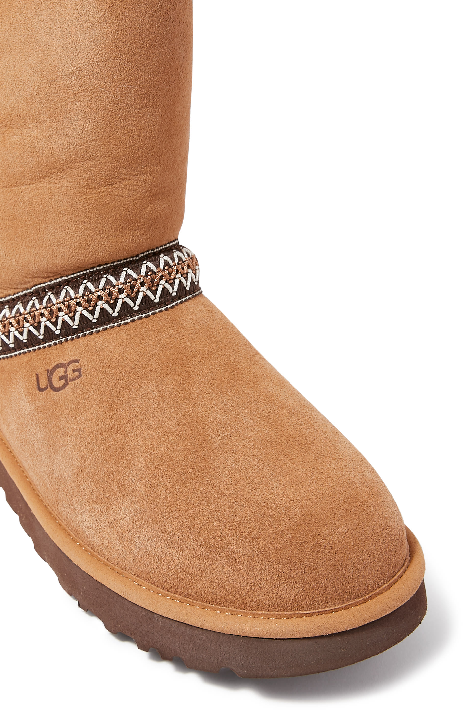 Classic Short Crescent Booth