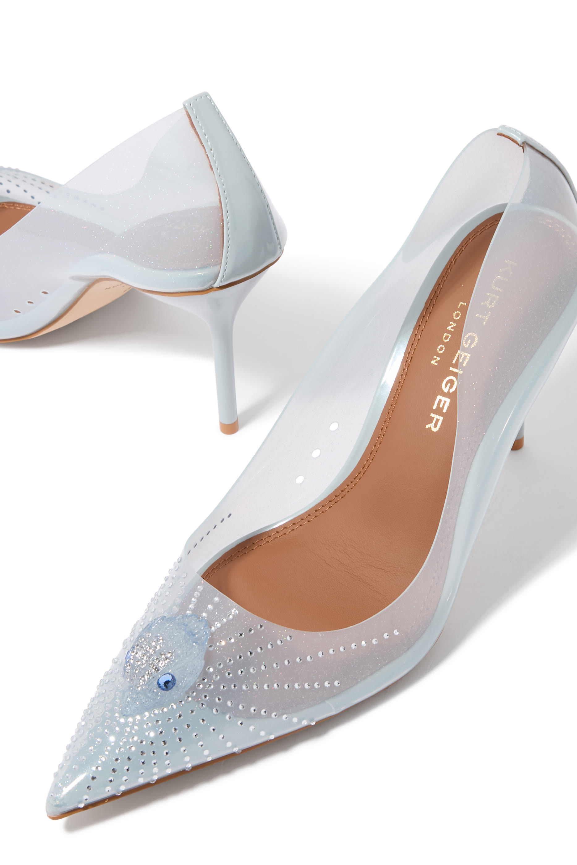 Eagle 86 Court Pumps