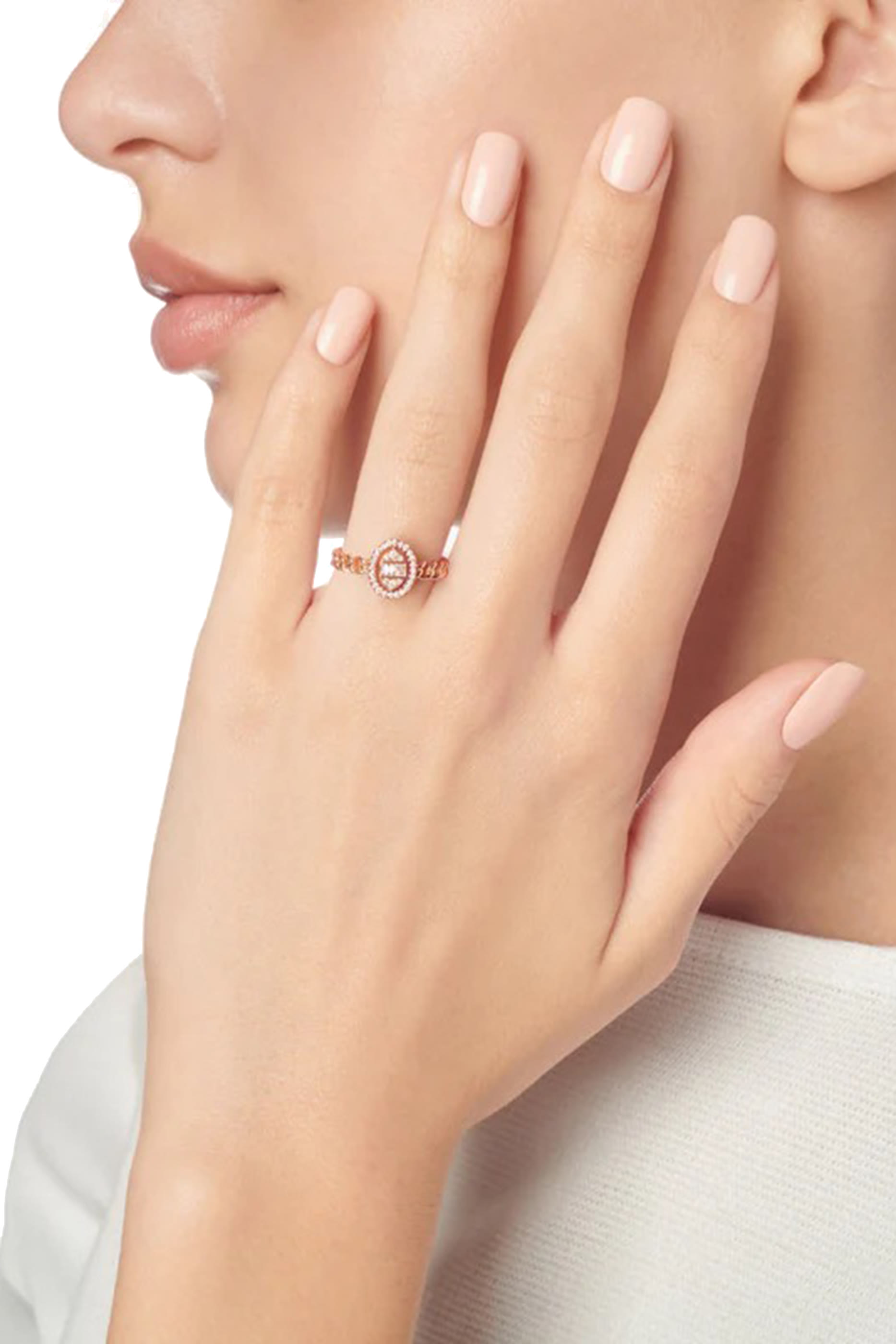 Quwa Oval Single Ring, 18k Rose Gold & Diamonds