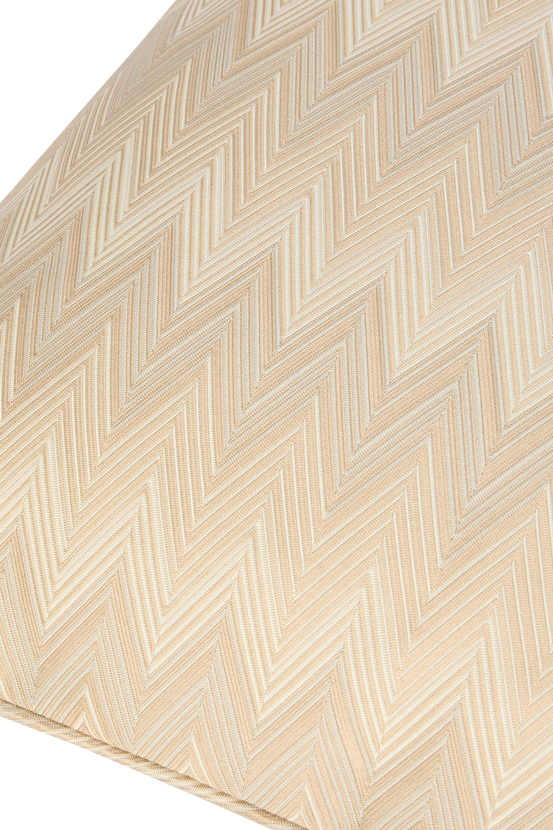 Brest Cushion 