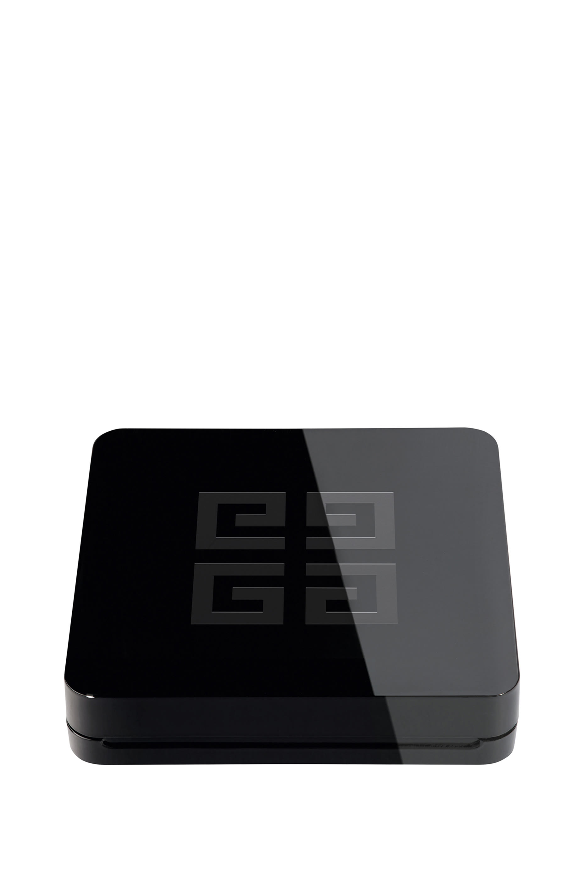 Le Soin Noir Compact UV Protection SPF 40 PA +++