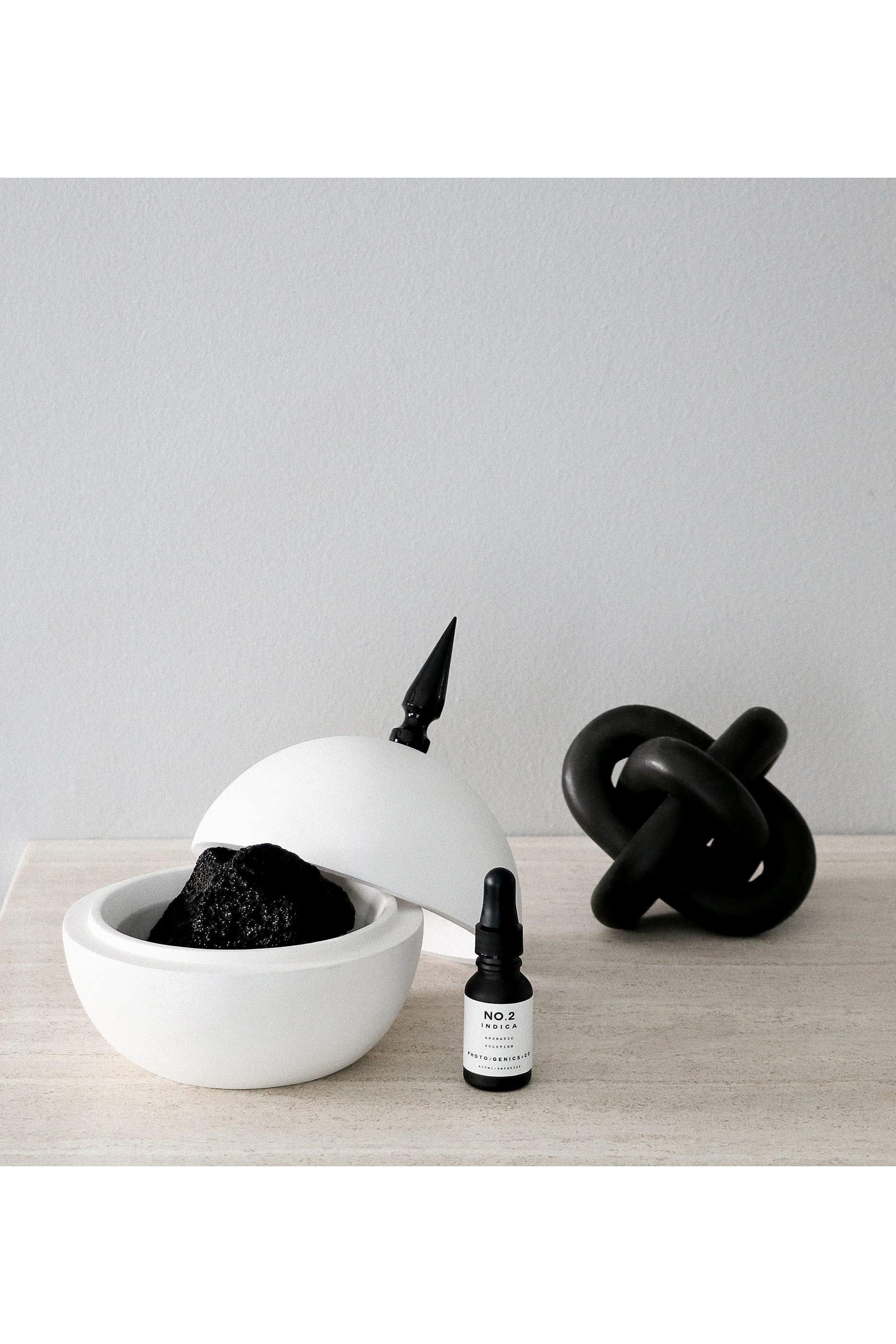 No.2 Indica Concrete Dome Diffuser