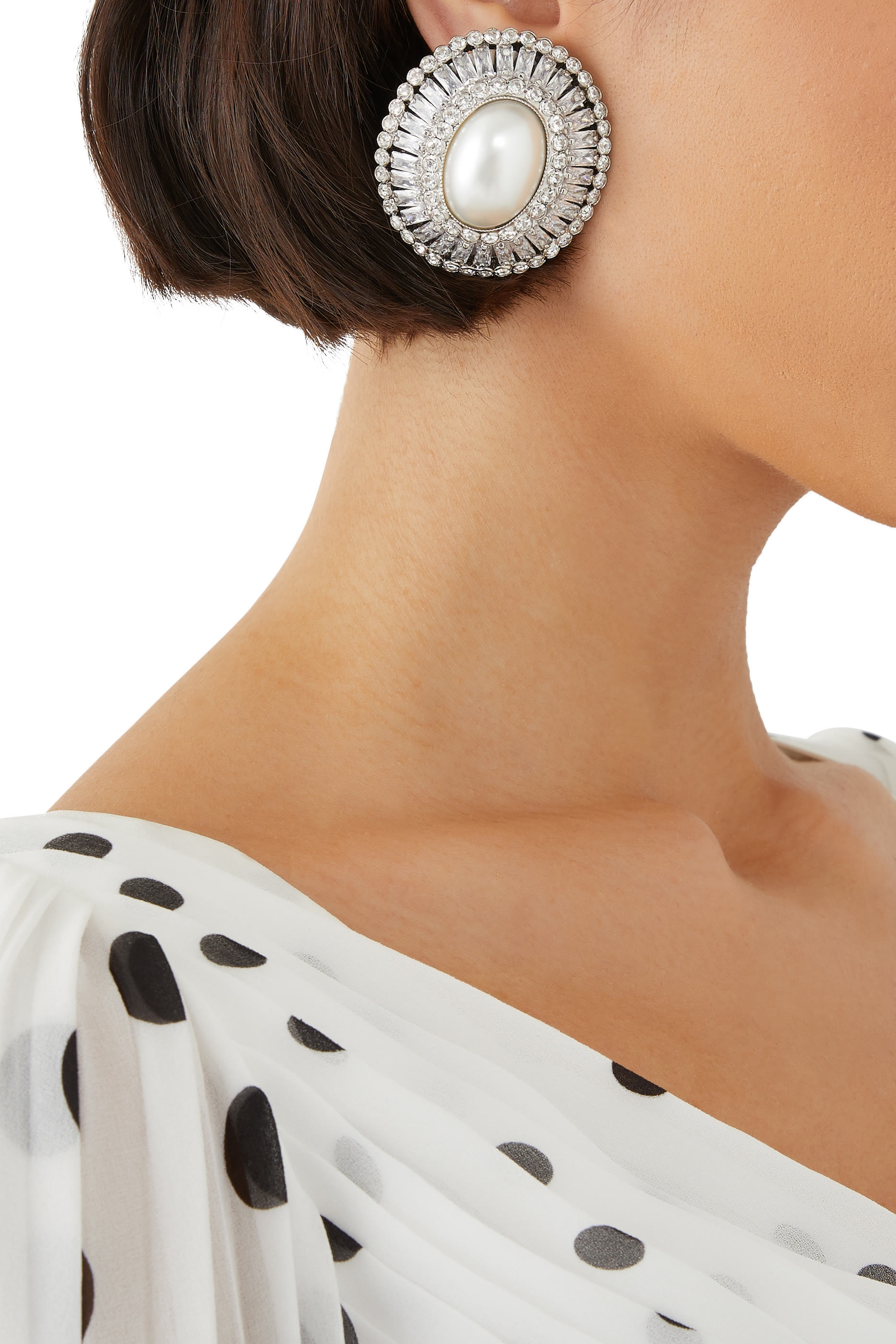 Crystal and Pearls Oval Earrings