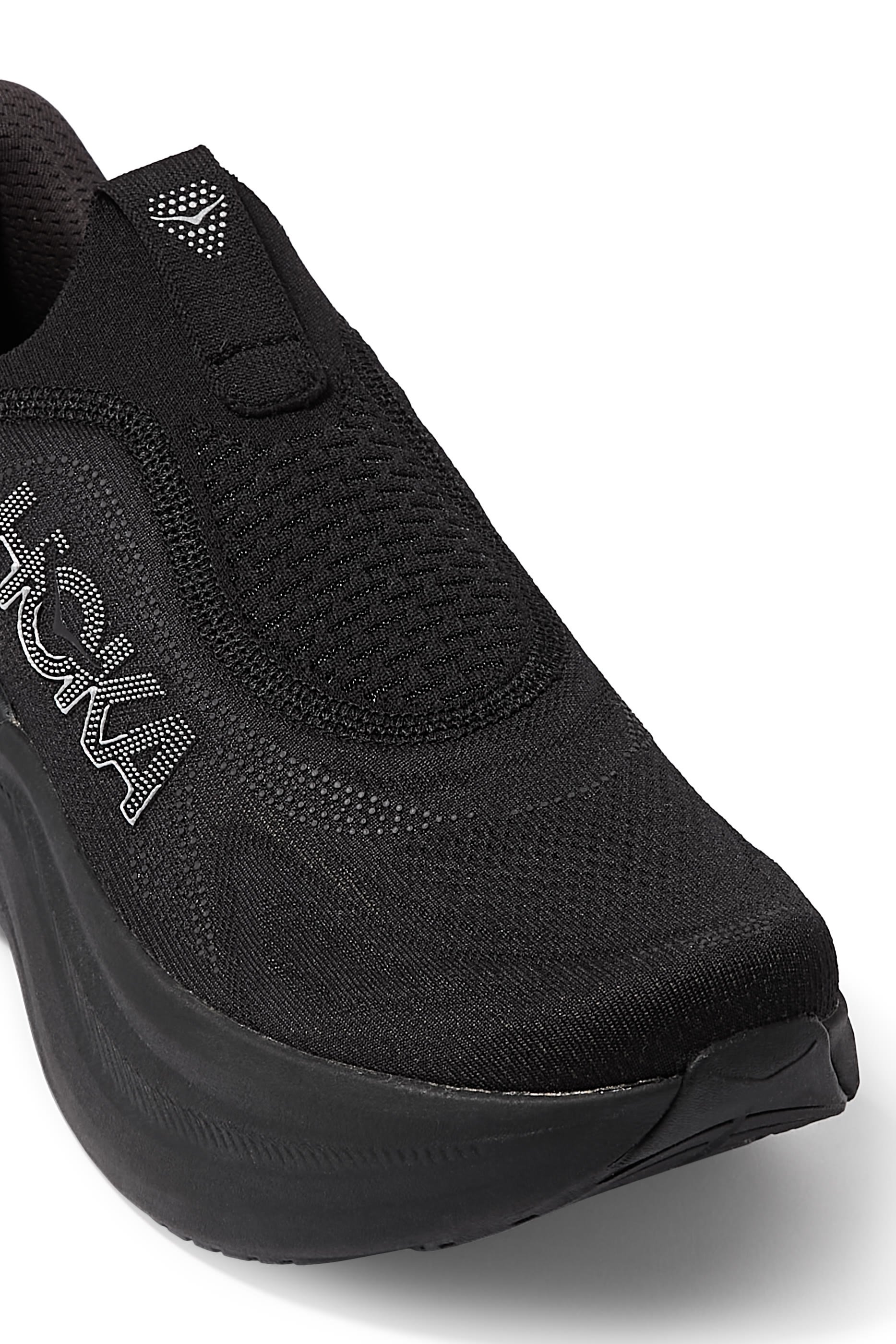 Skyward Laceless Sneakers