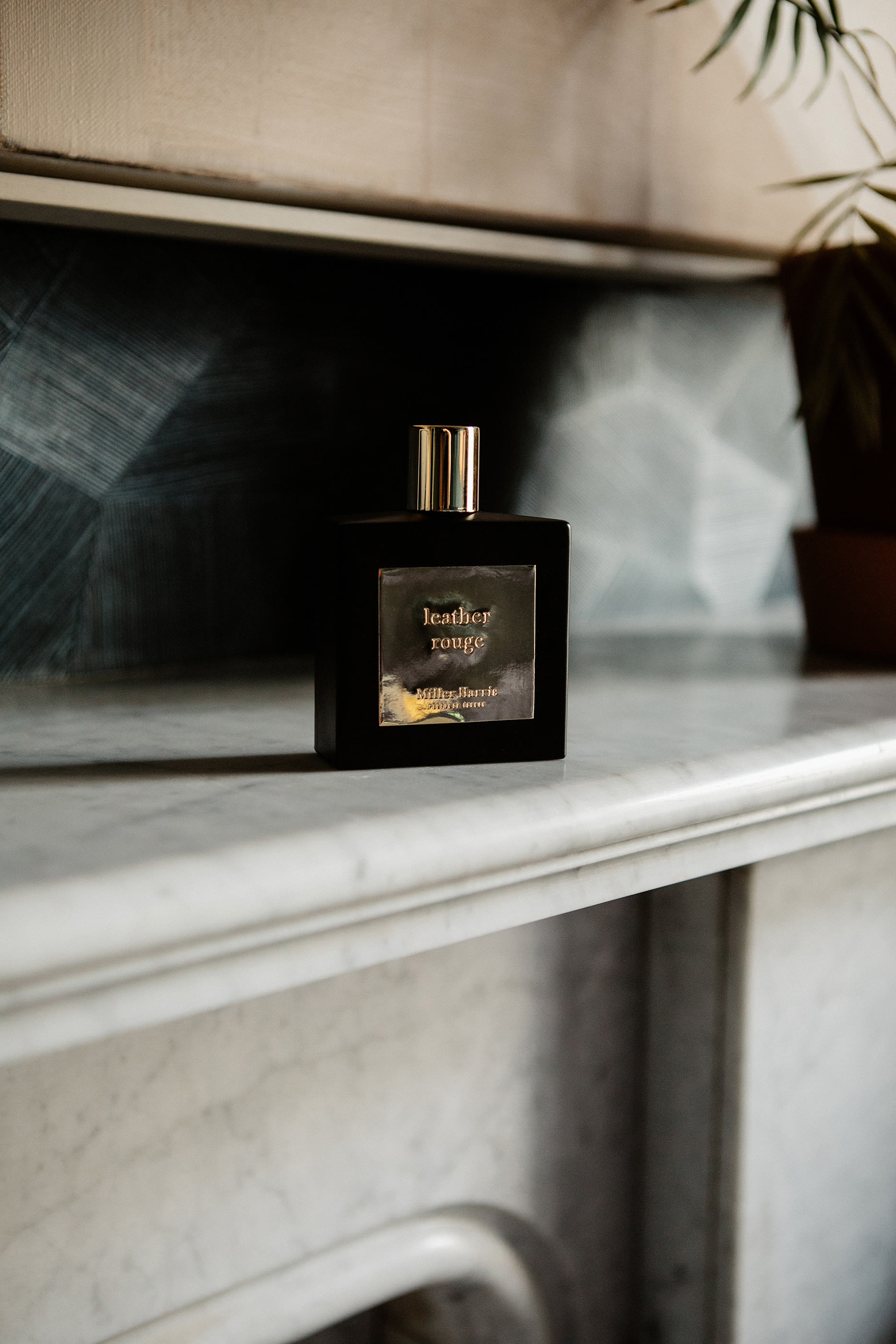Leather Rouge Eau de Parfum