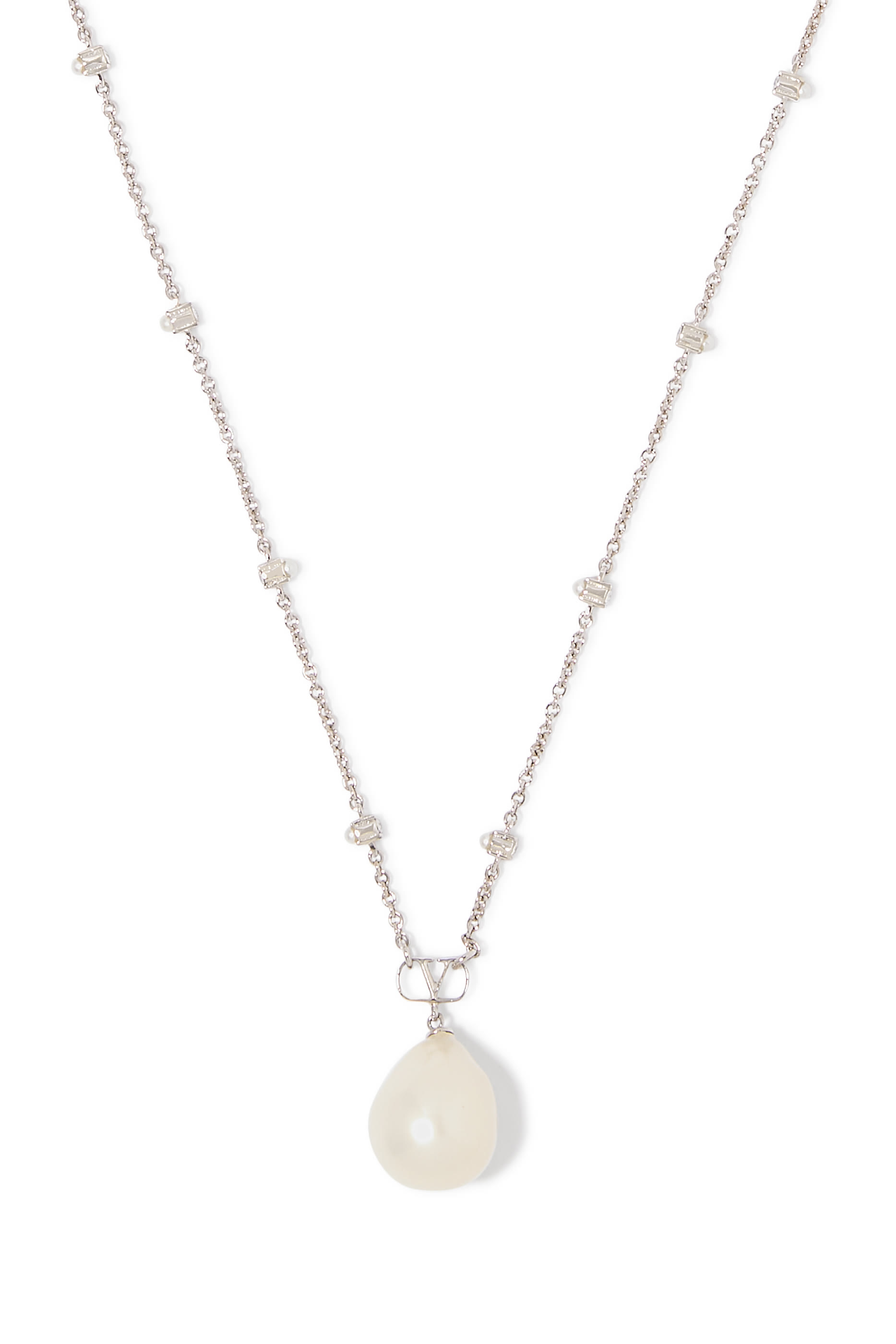 VLogo Signature Pearl Necklace