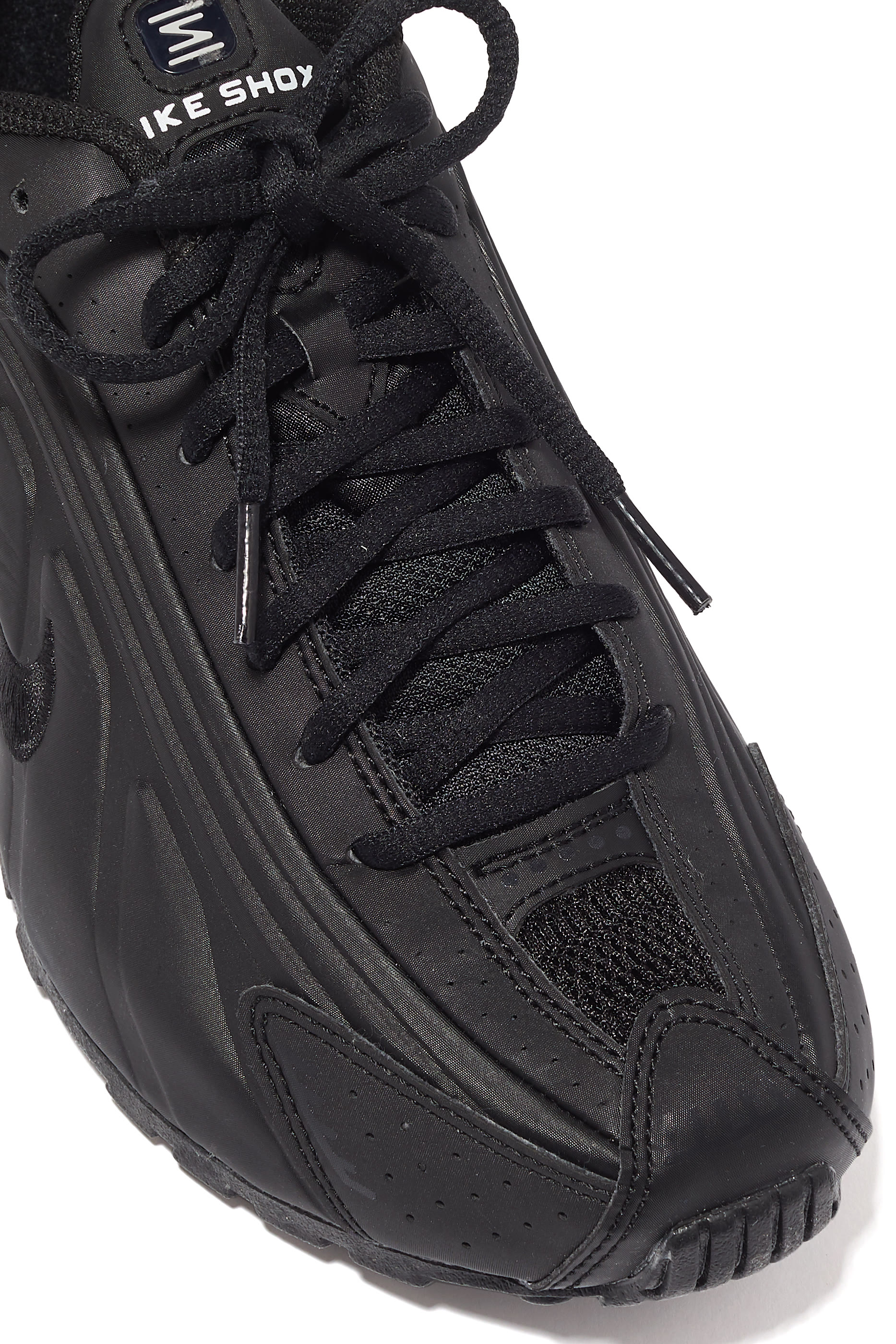 Shox R4 Sneakers