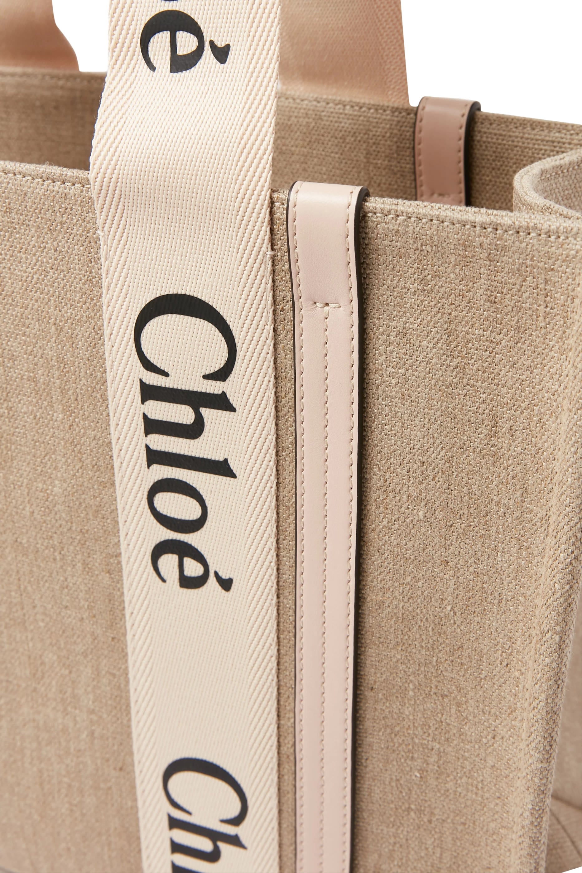 Woody Medium Tote Bag