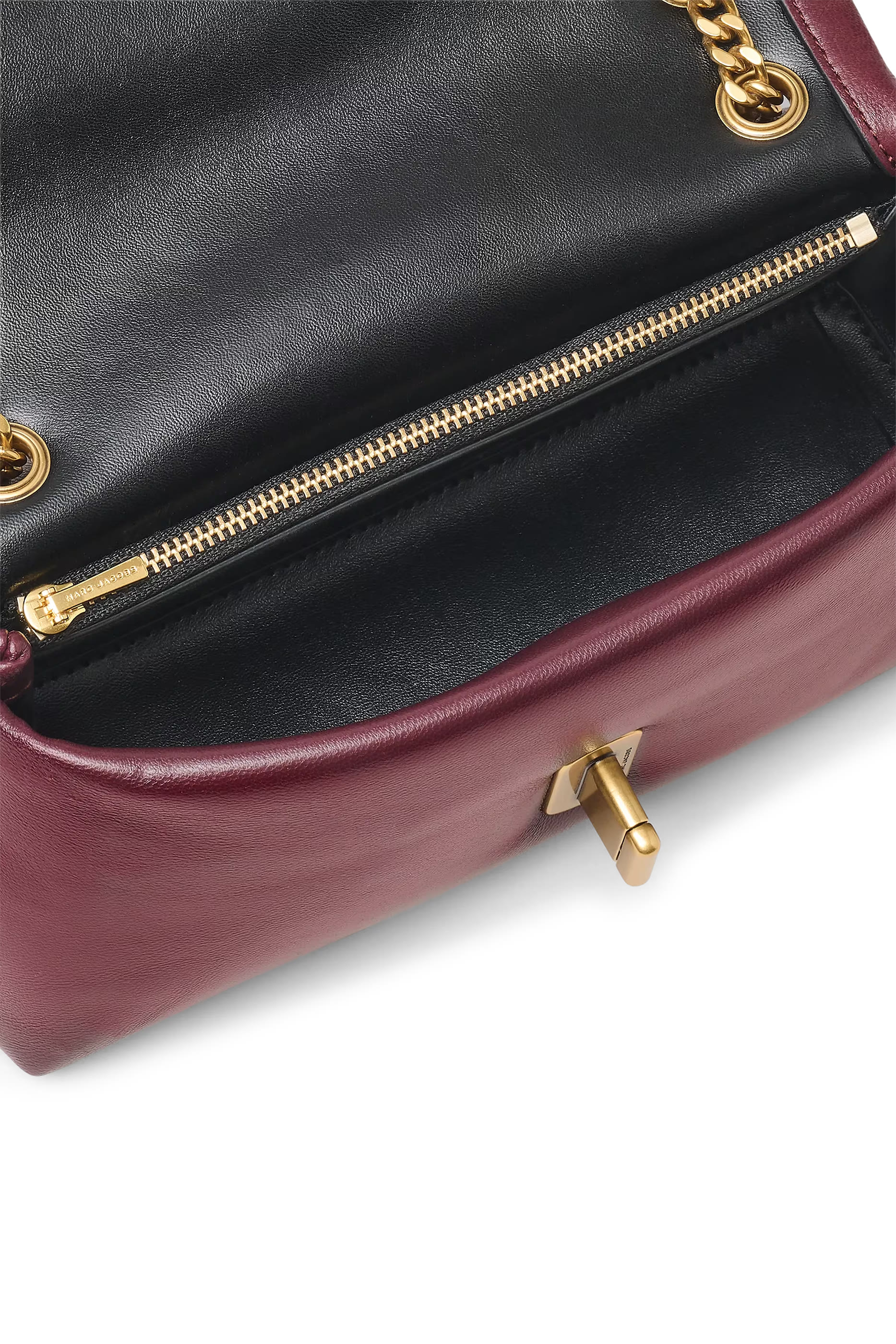 Scene Chain Mini Bag