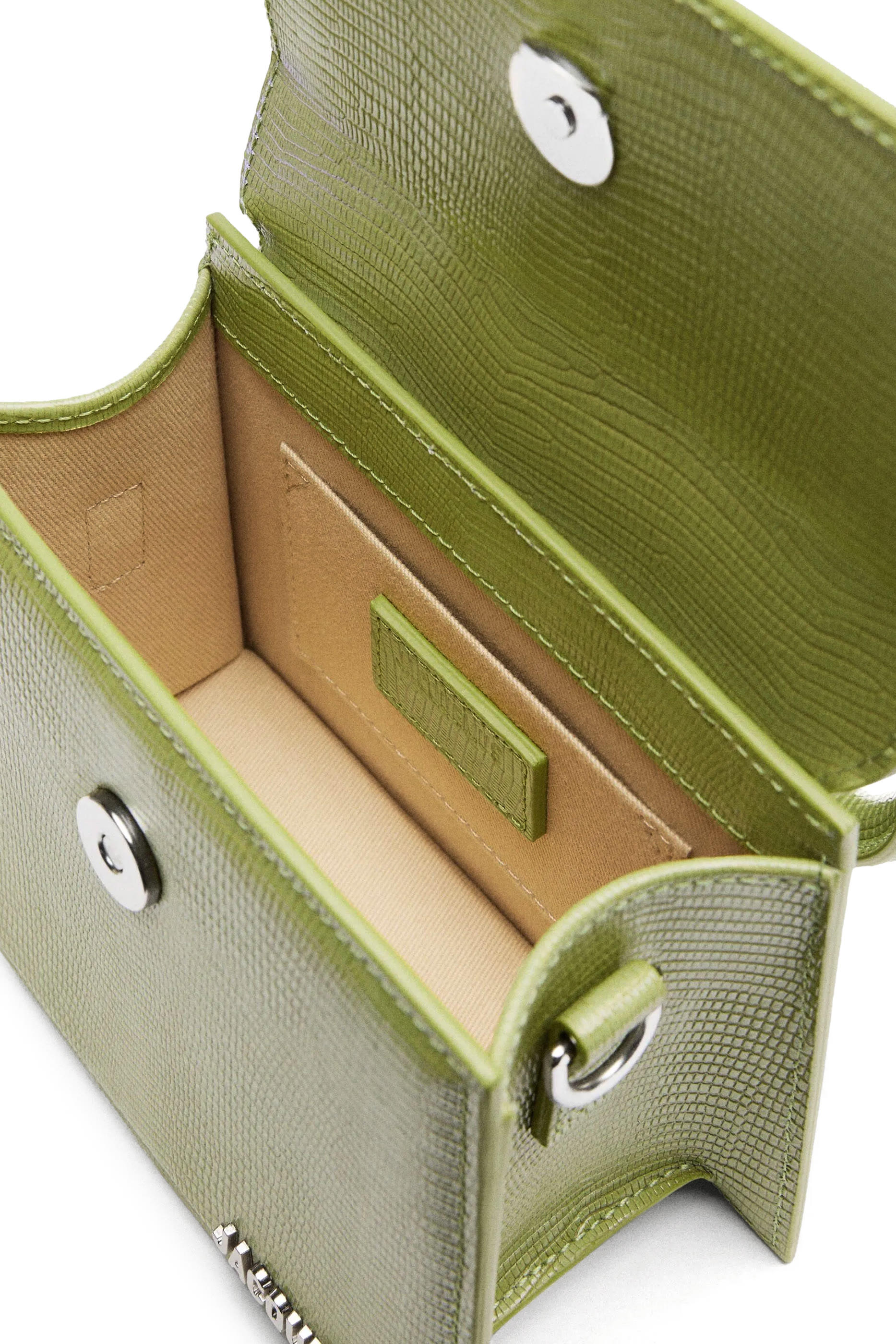 The Medium Chiquito Bag with Buckle