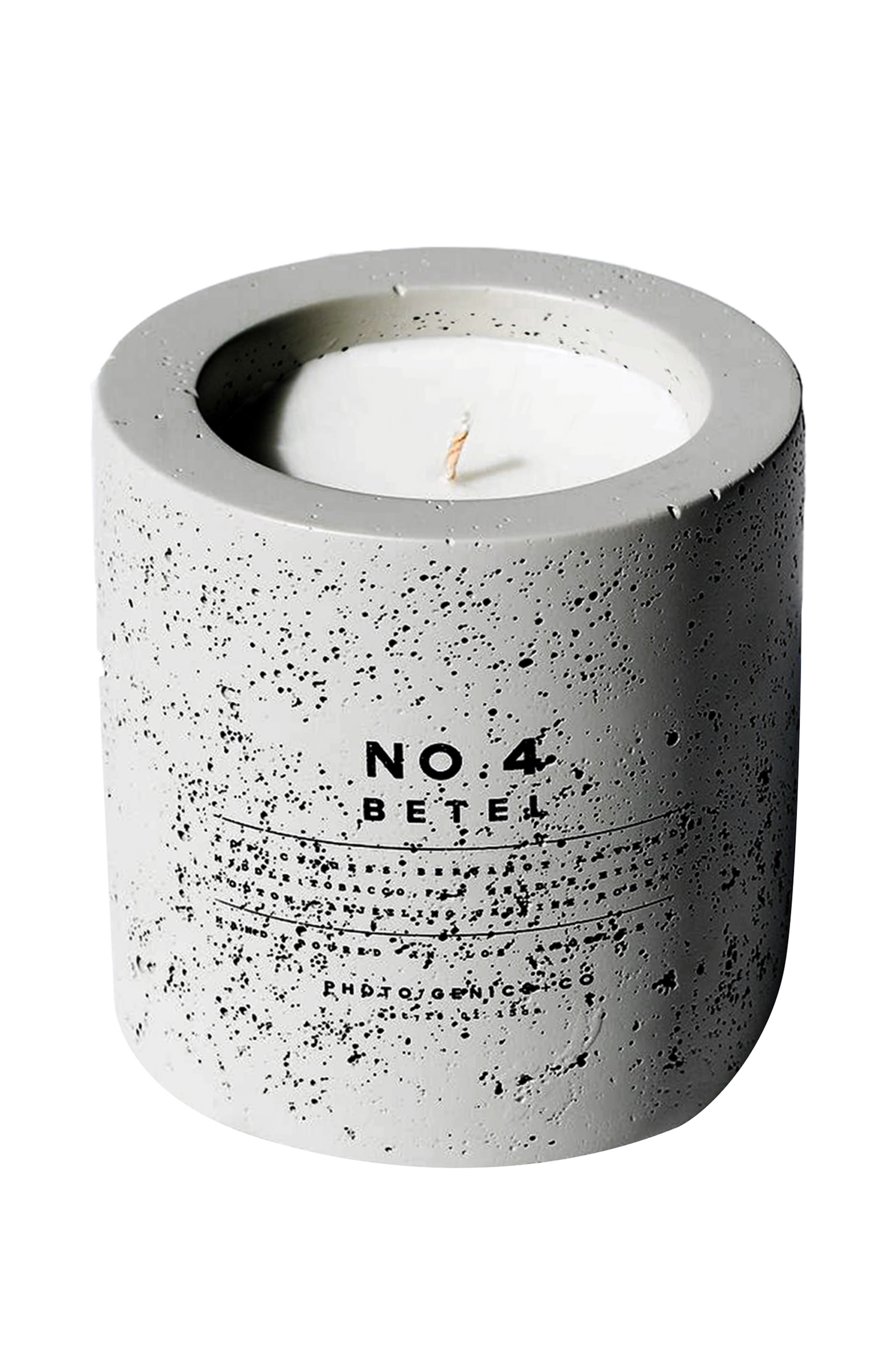 4 Concrete Candle (Betel)