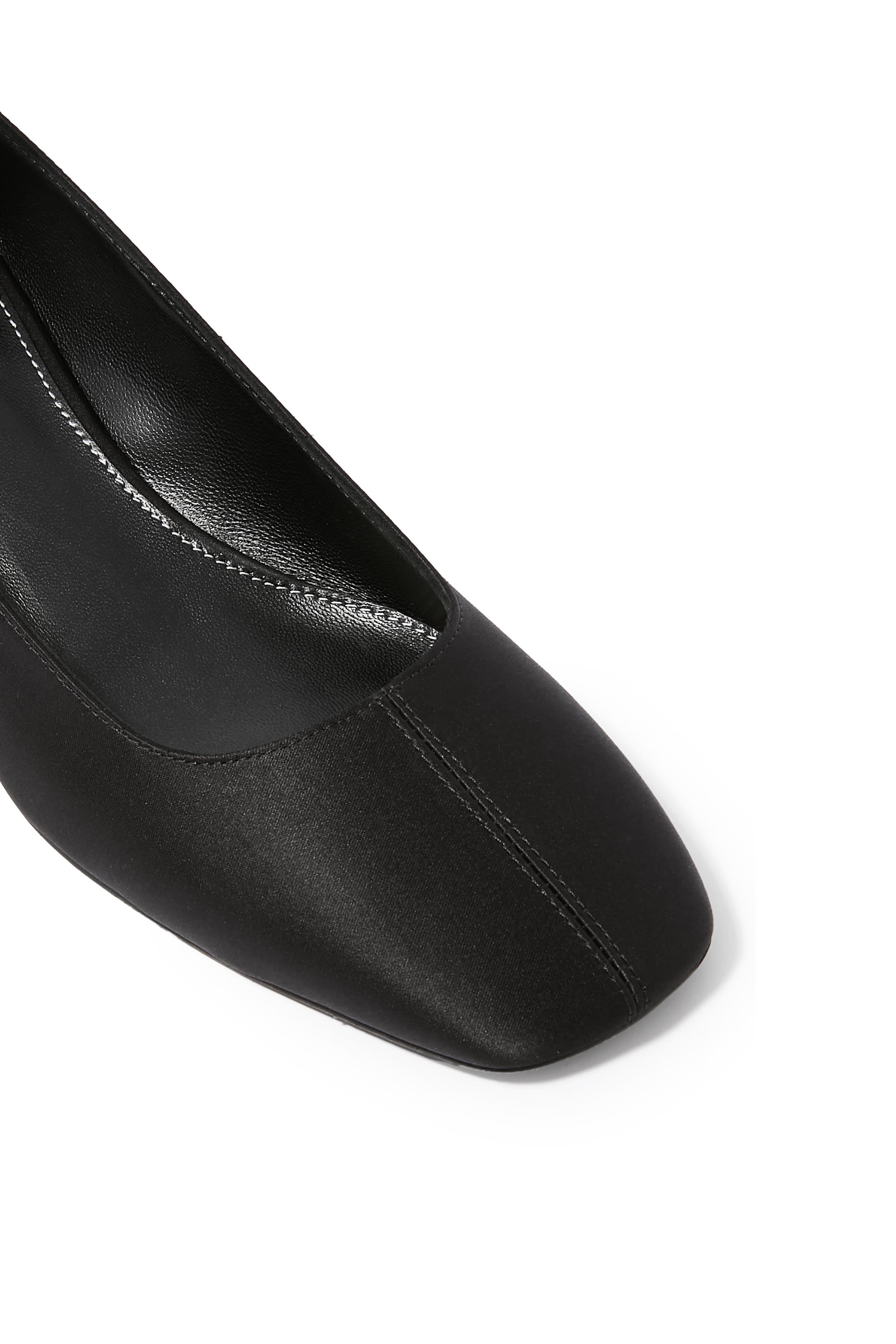  Anklet 35 Satin Pumps