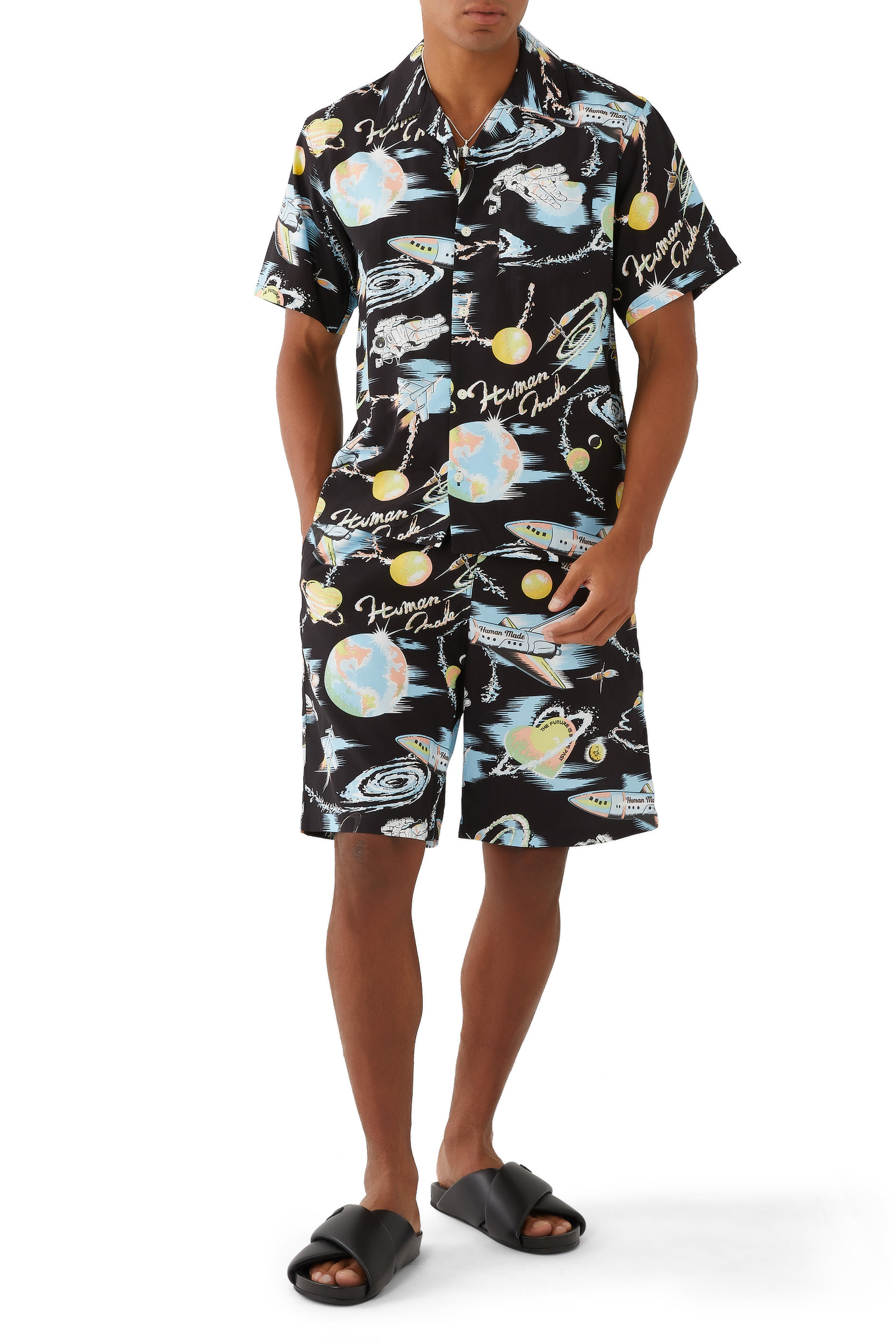 Spacey Graphic Shorts