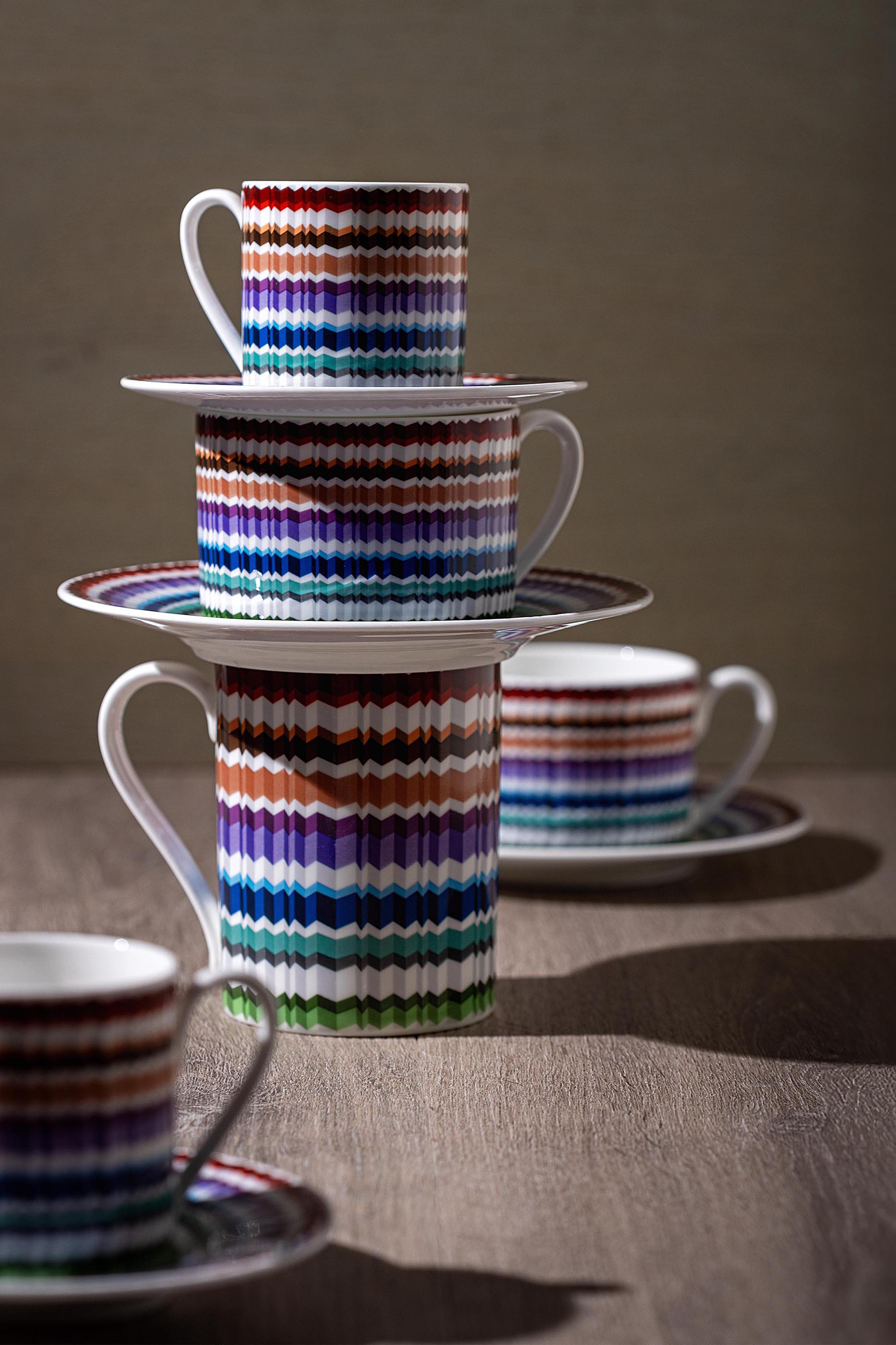 Waves Luxury Box Coffee Cup & Saucer  - Set of 2